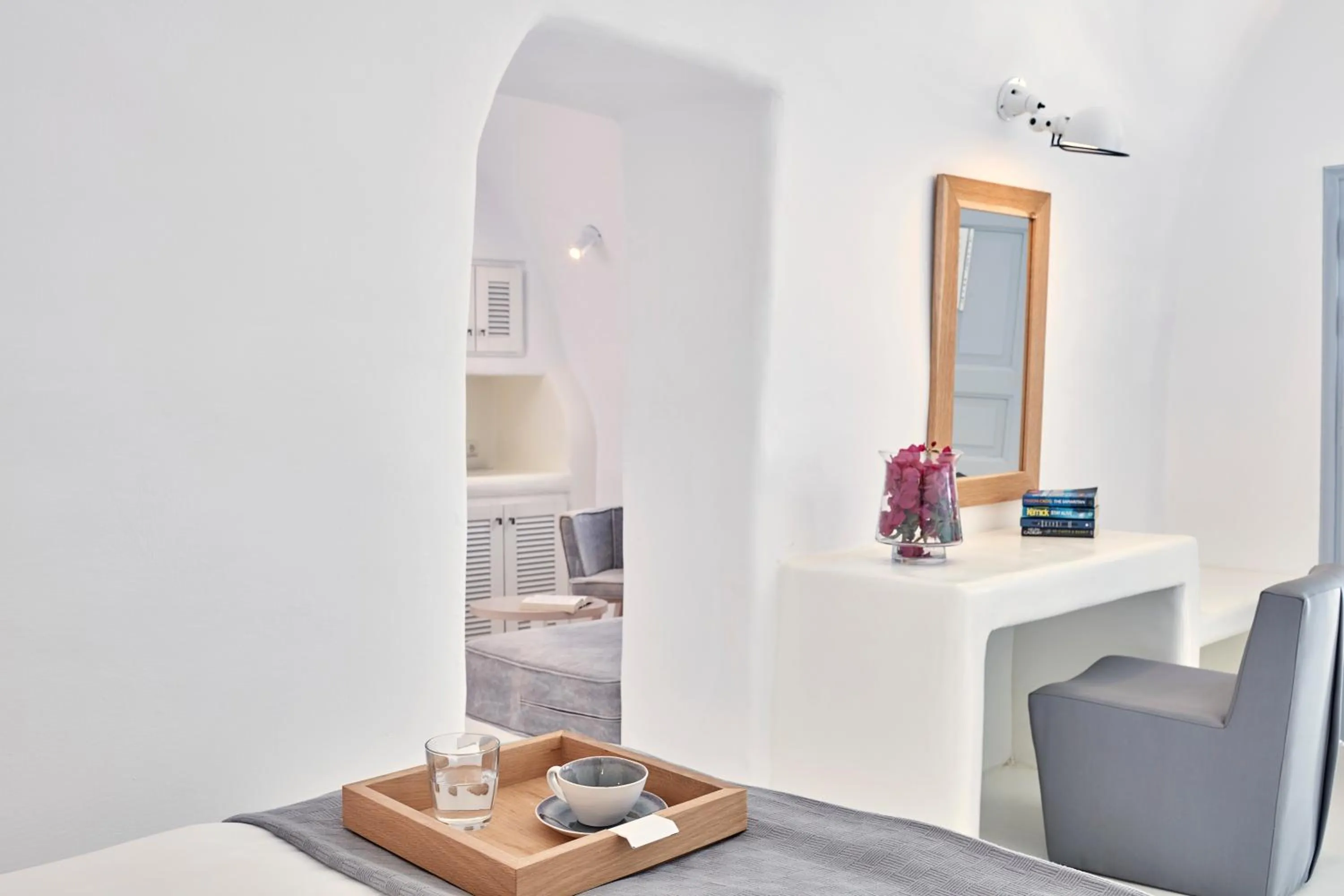 Bed in Cliff Side Suites