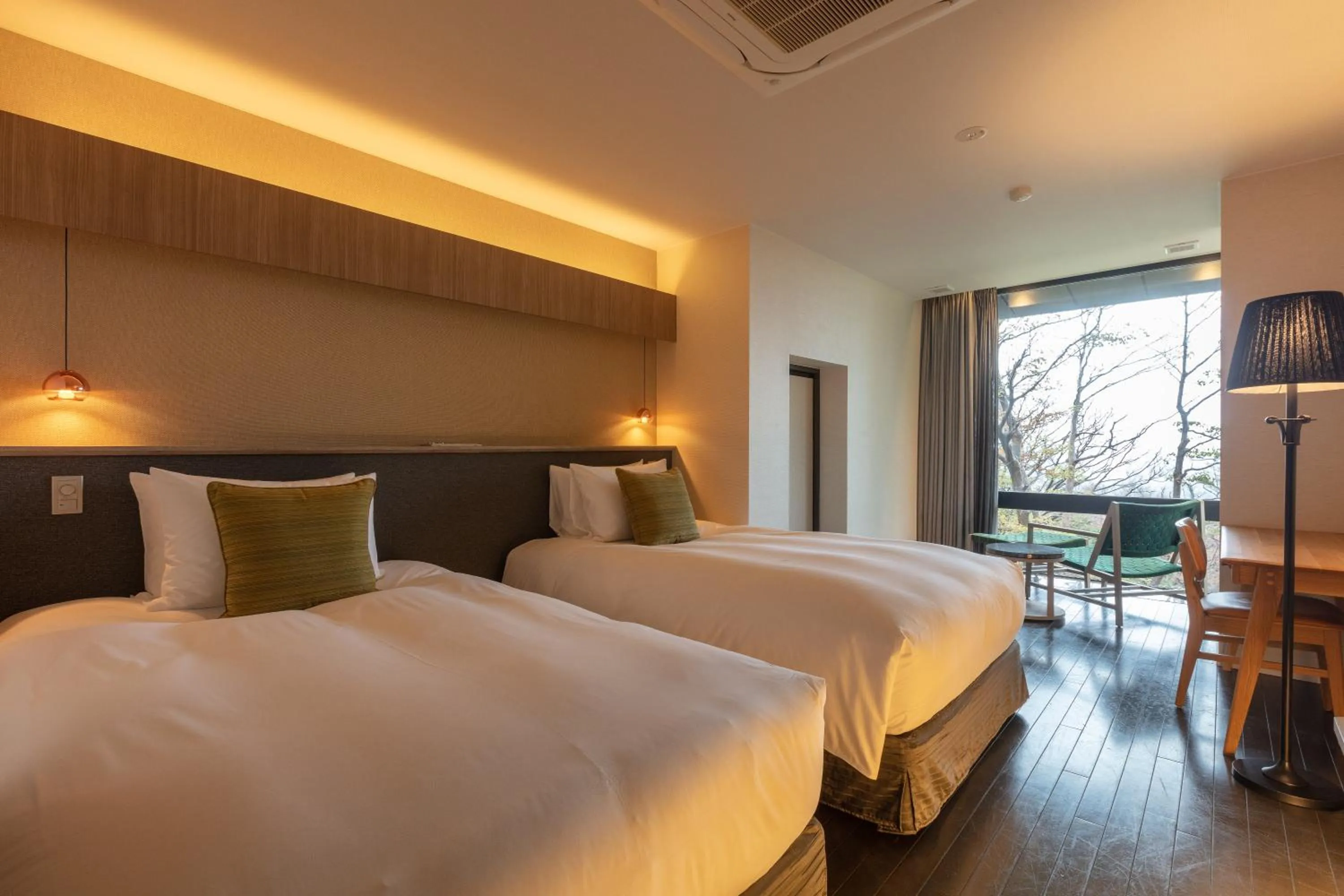 Bed in KANAYA RESORT HAKONE