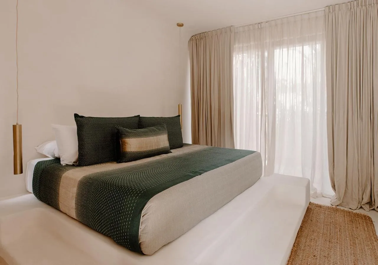 Bedroom, Bed in Hotel Milam