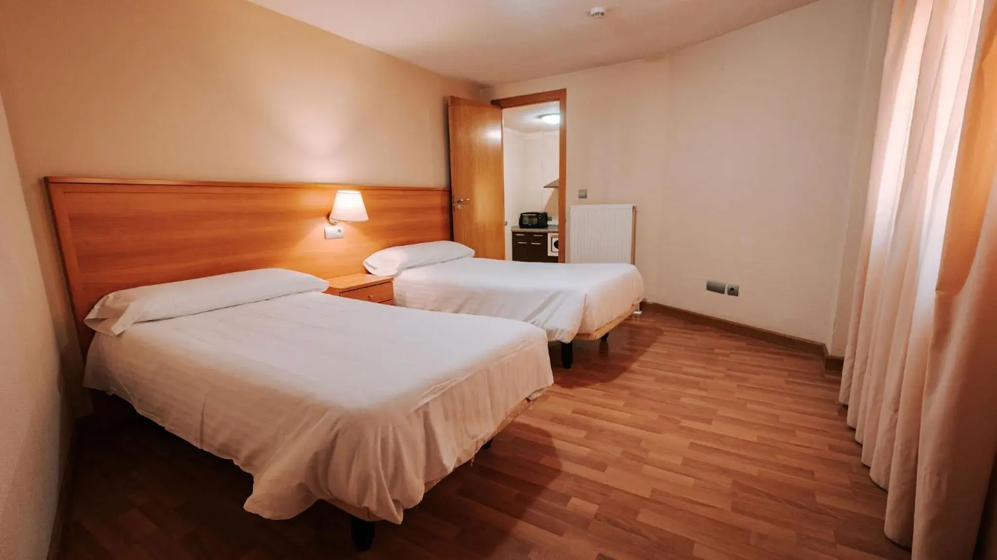 Bed in JCH Congreso Apartamentos Bed in JCH Congreso Apartamentos