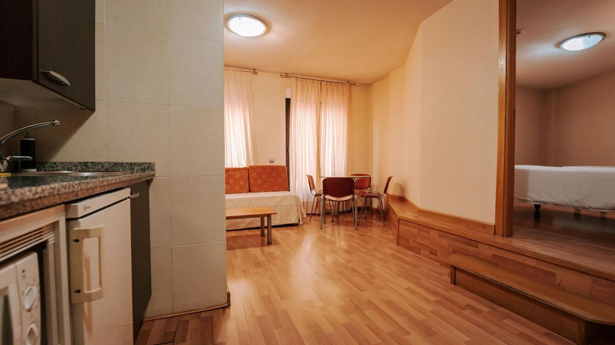 Kitchen or kitchenette in JCH Congreso Apartamentos