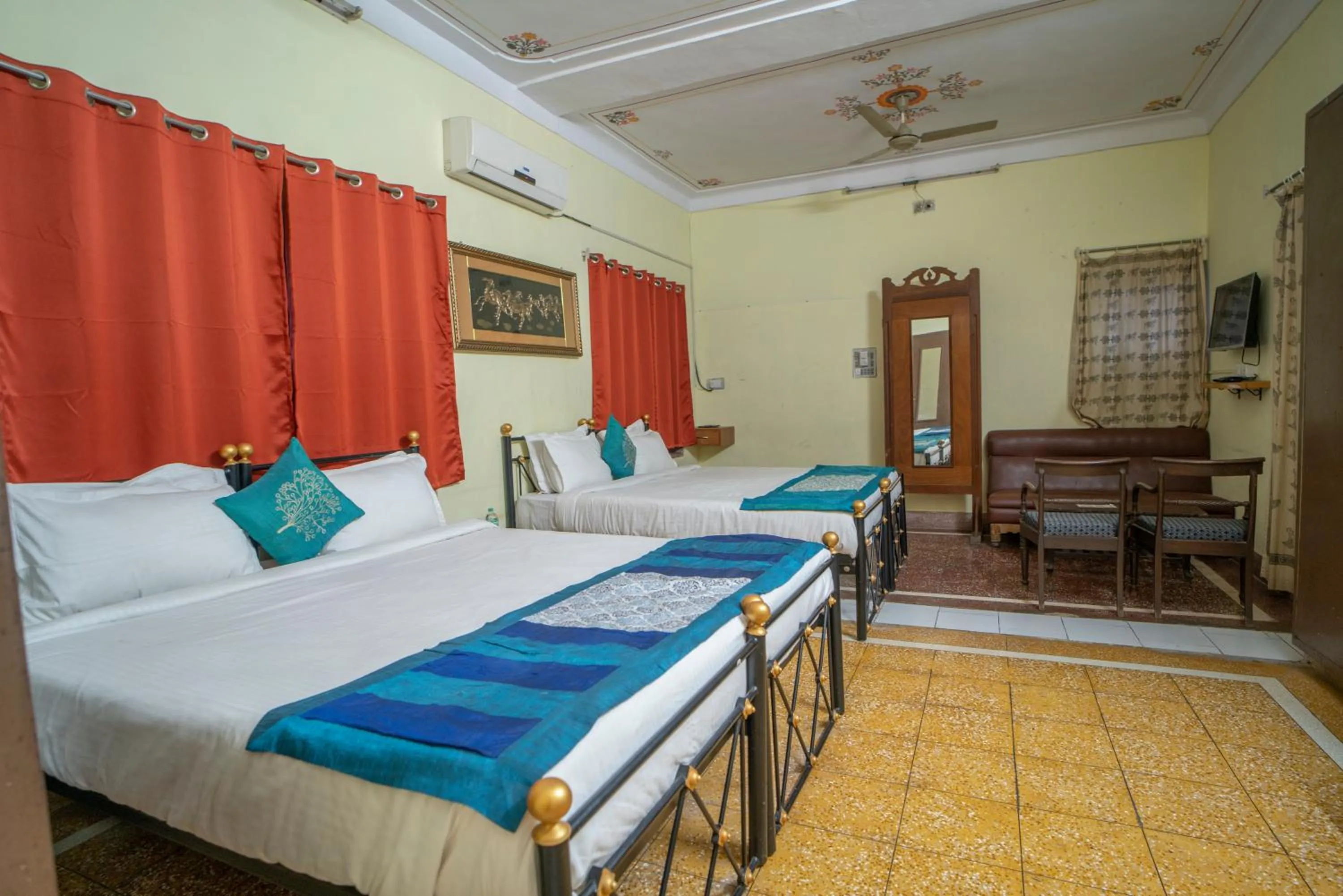 Bedroom, Bed in Hotel Ambavgarh Palace