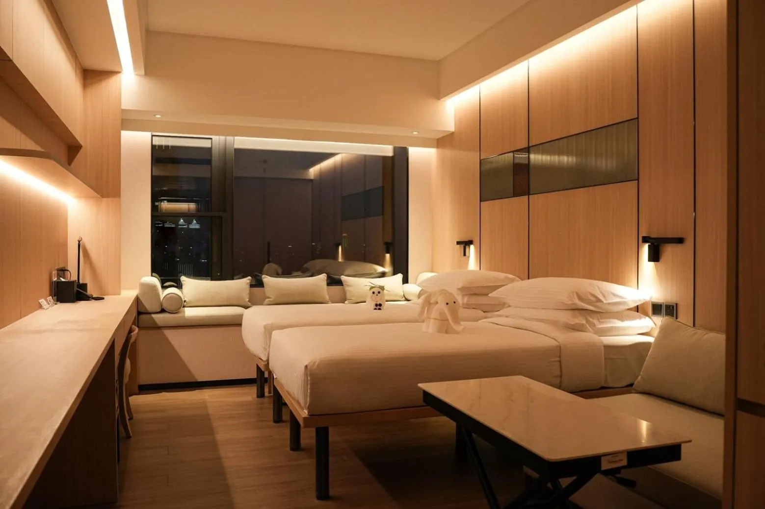 Bed in Metropolitan Residence