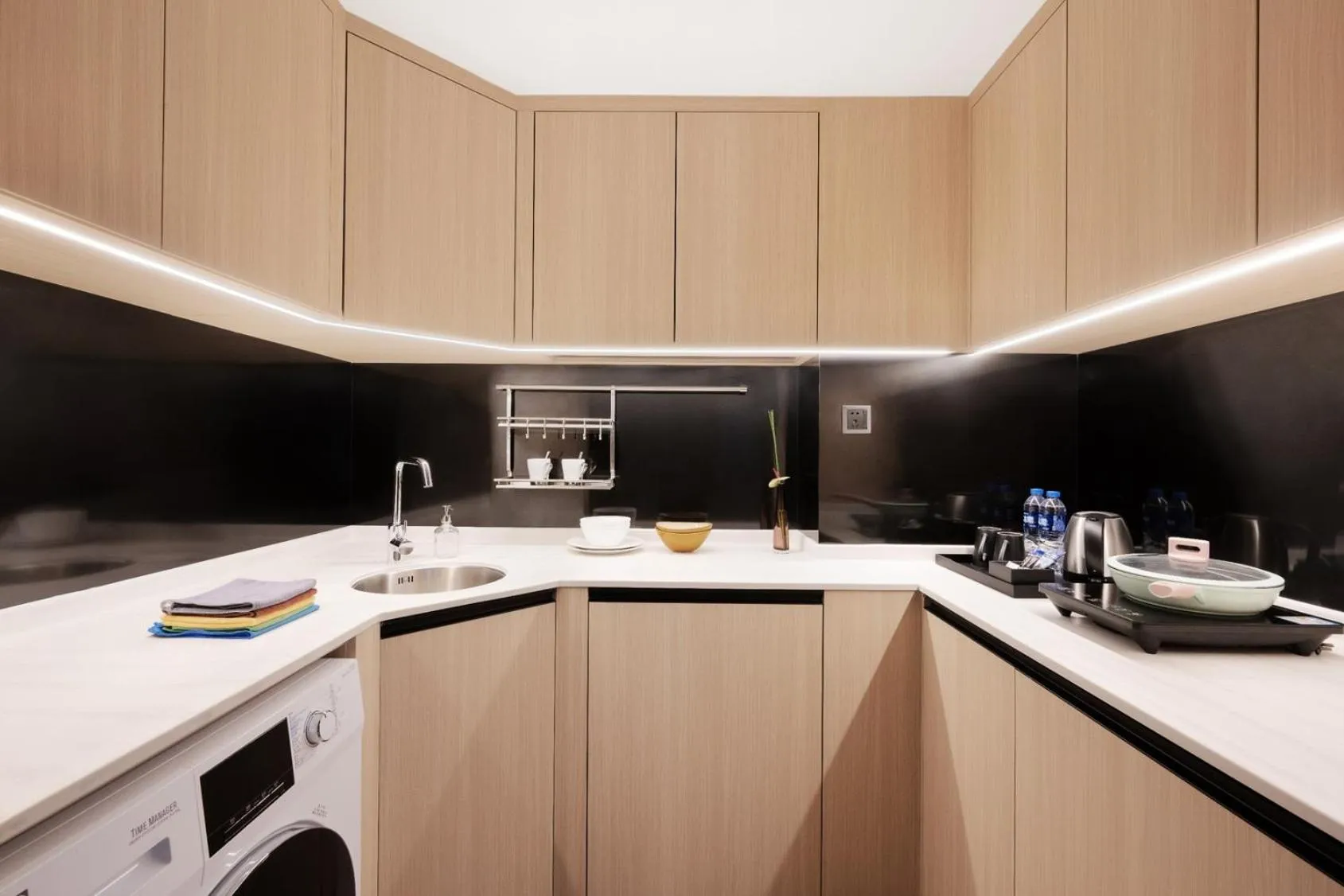 Kitchen or kitchenette in Metropolitan Residence