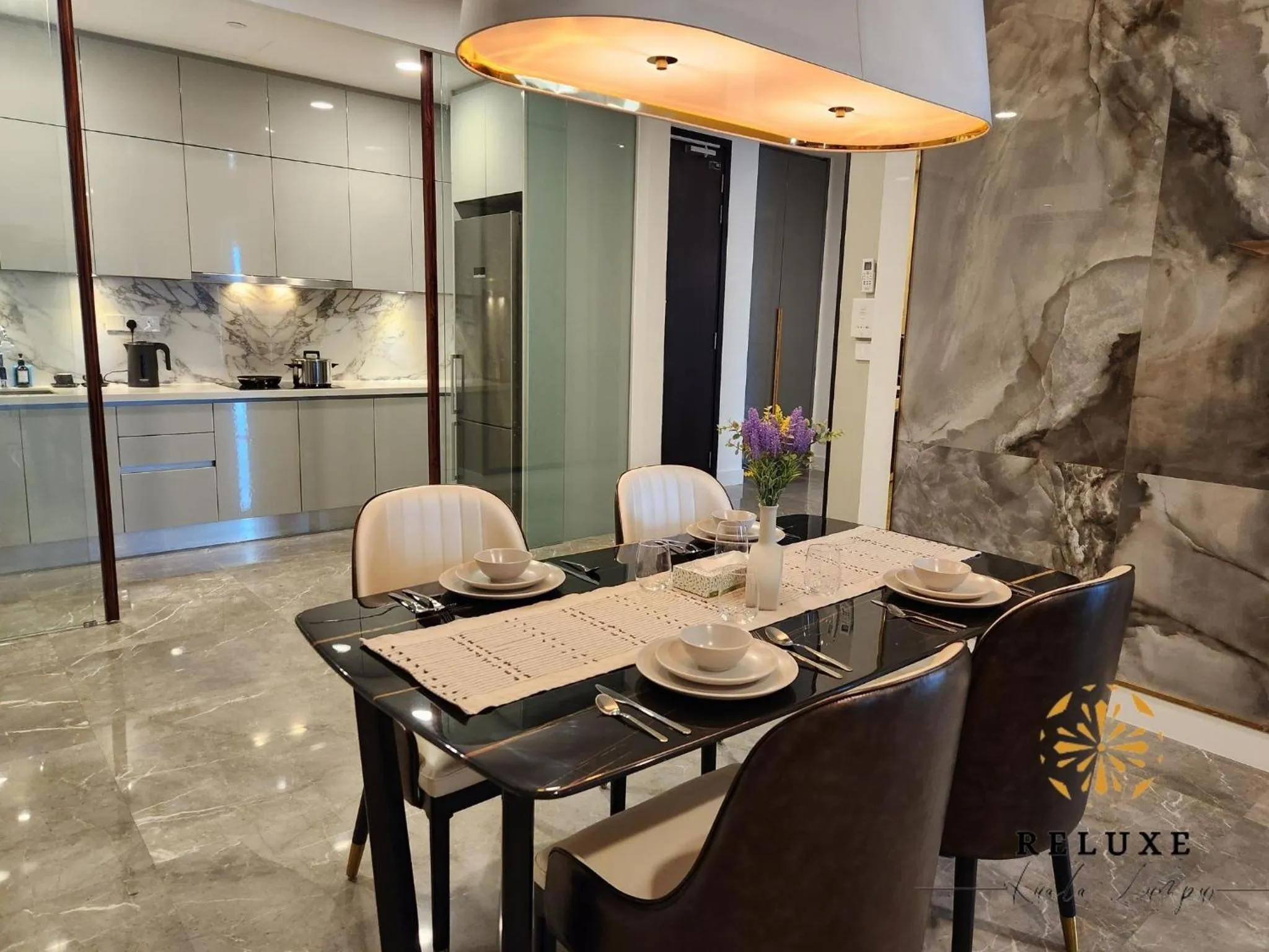 Seating area in The Platinum 2 Premium Suite by Reluxe