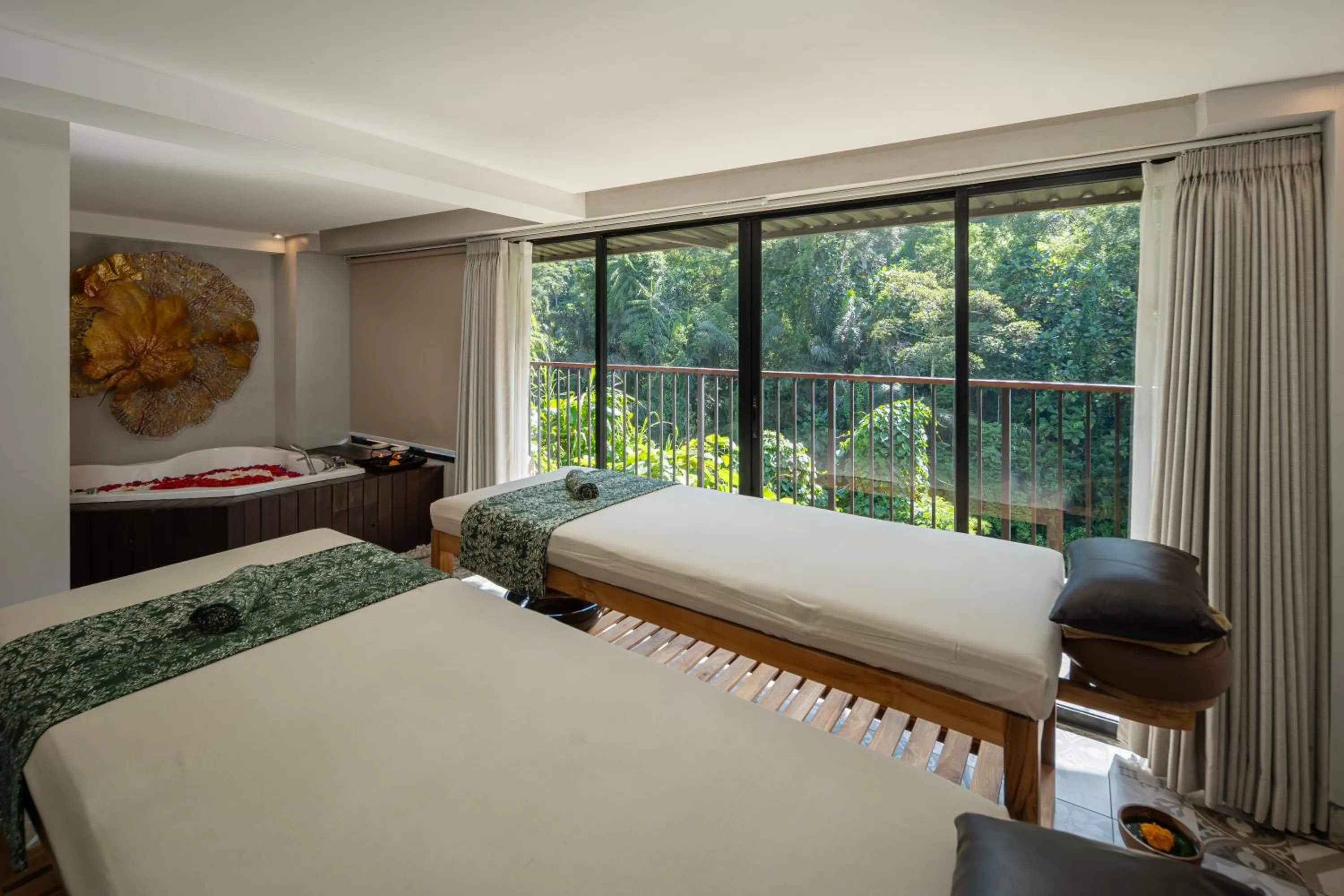 Natural landscape, Bed in Metland Venya Ubud