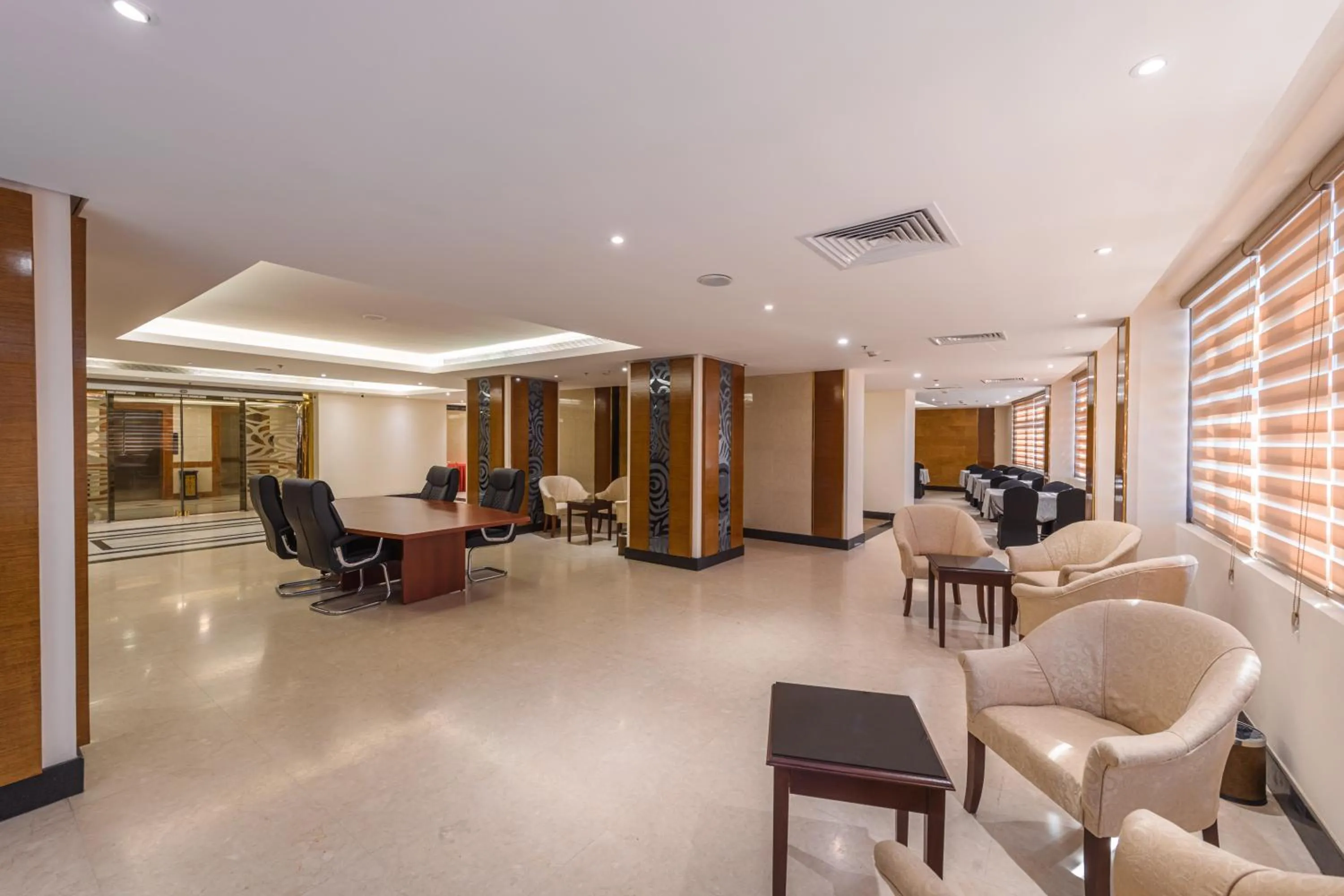 TV and multimedia in Joury Al Mashaer Hotel