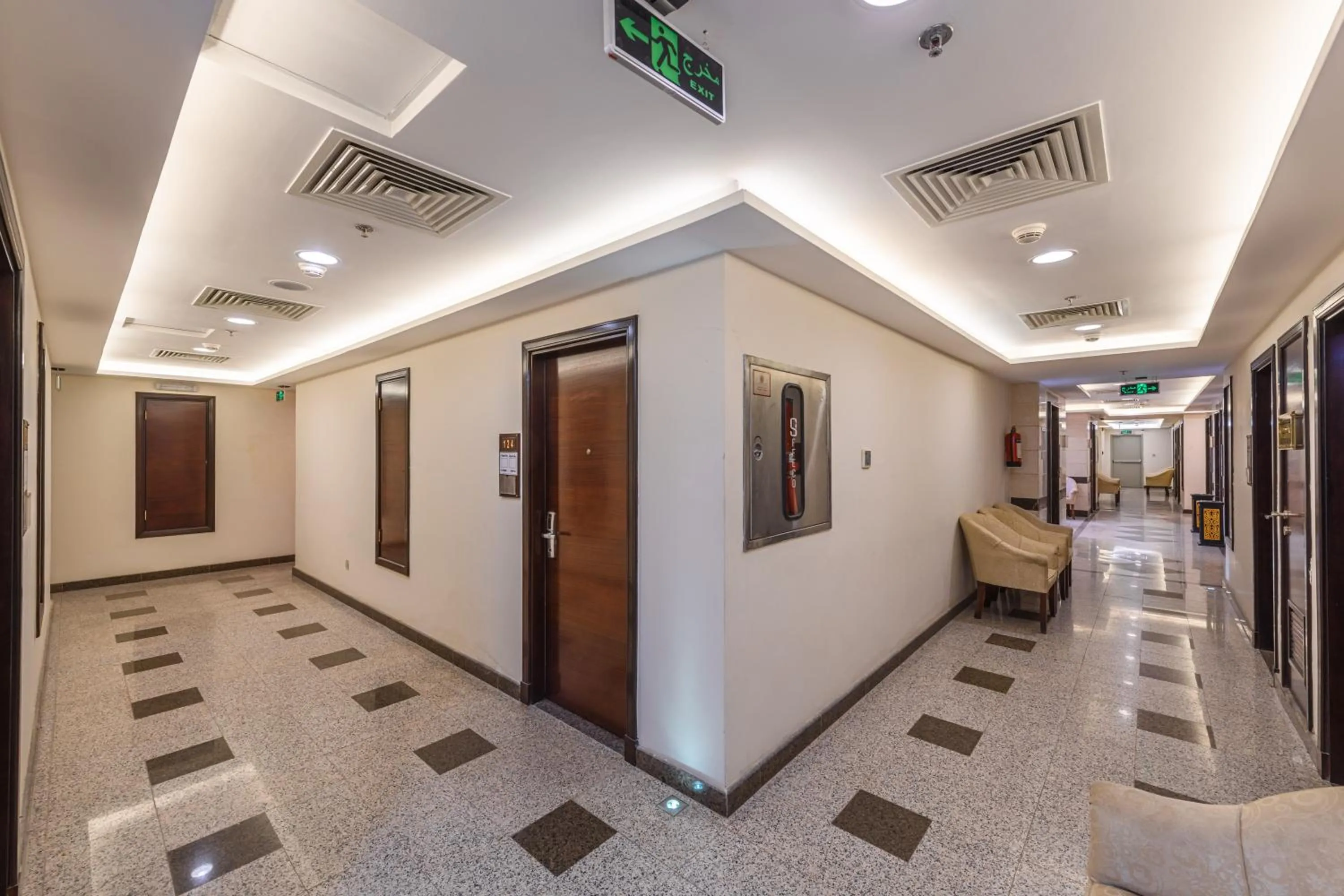 elevator in Joury Al Mashaer Hotel