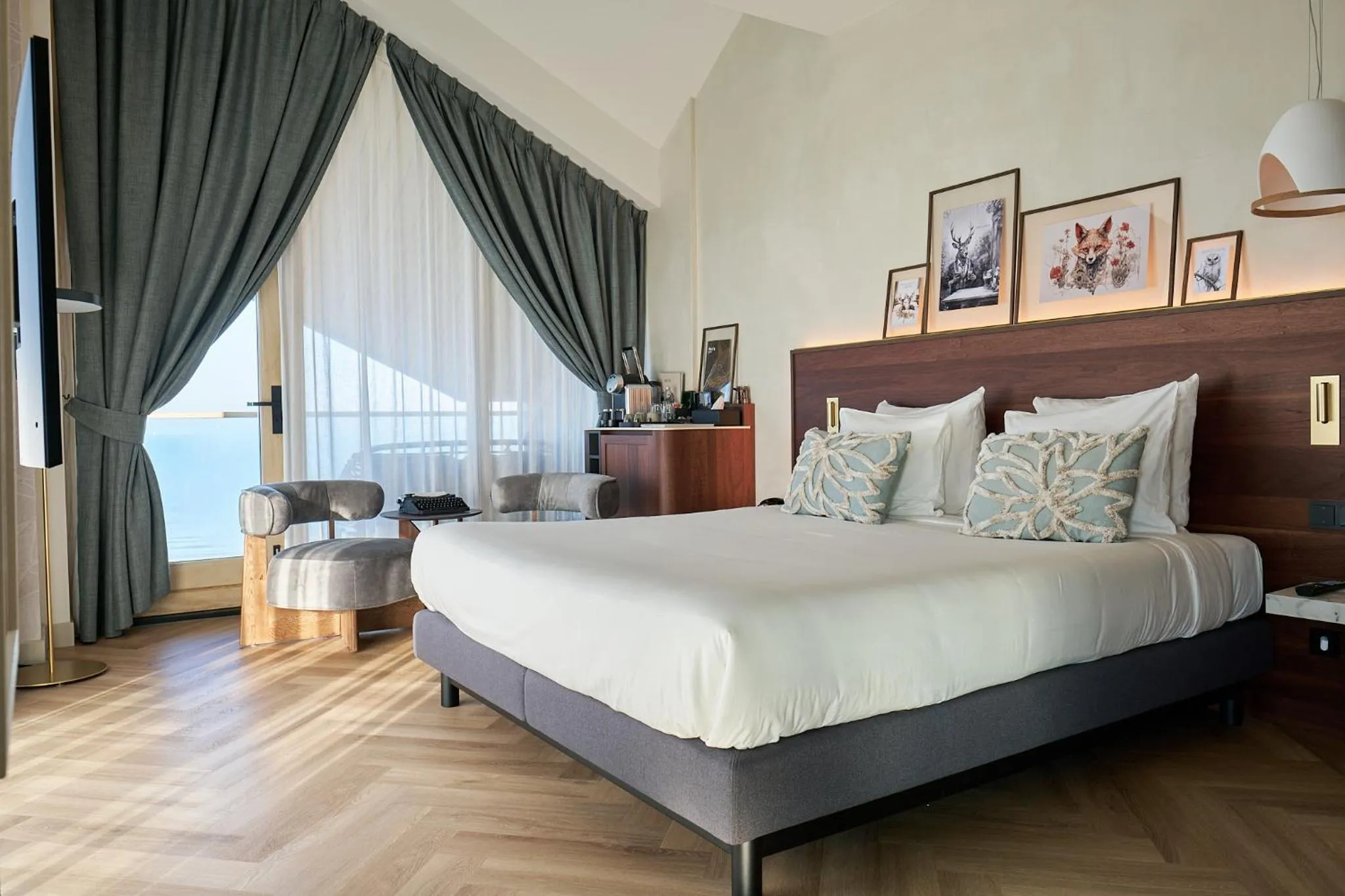 Bedroom, Bed in Boutique Hotel Blendin Bloemendaal aan Zee