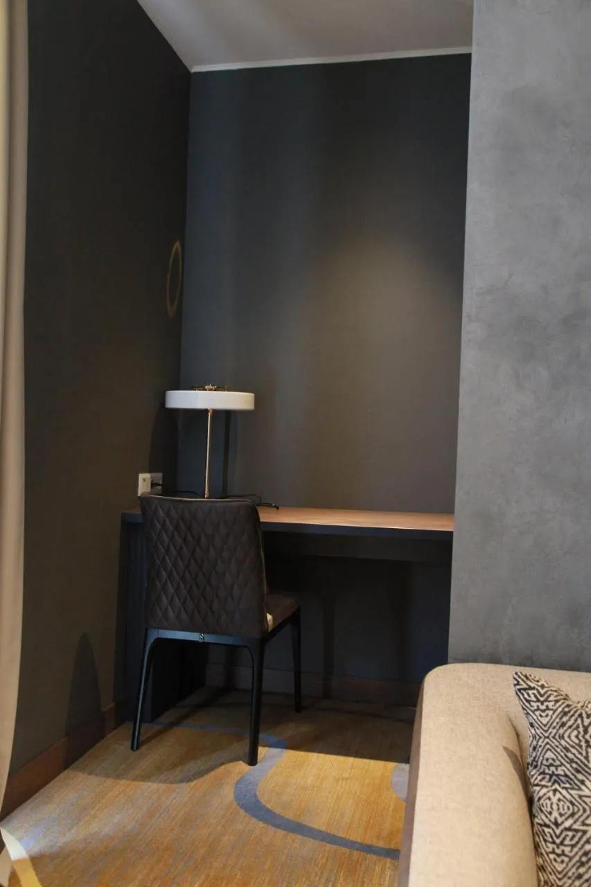 hair dresser in Sofia International Hotel