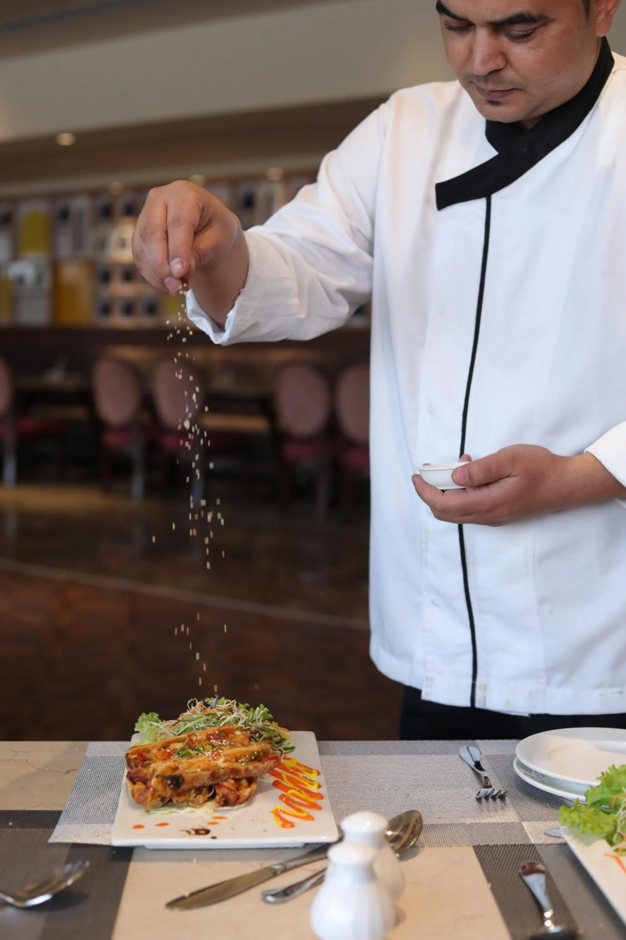 Restaurant/places to eat in Regenta City Vilas Palace Ambala