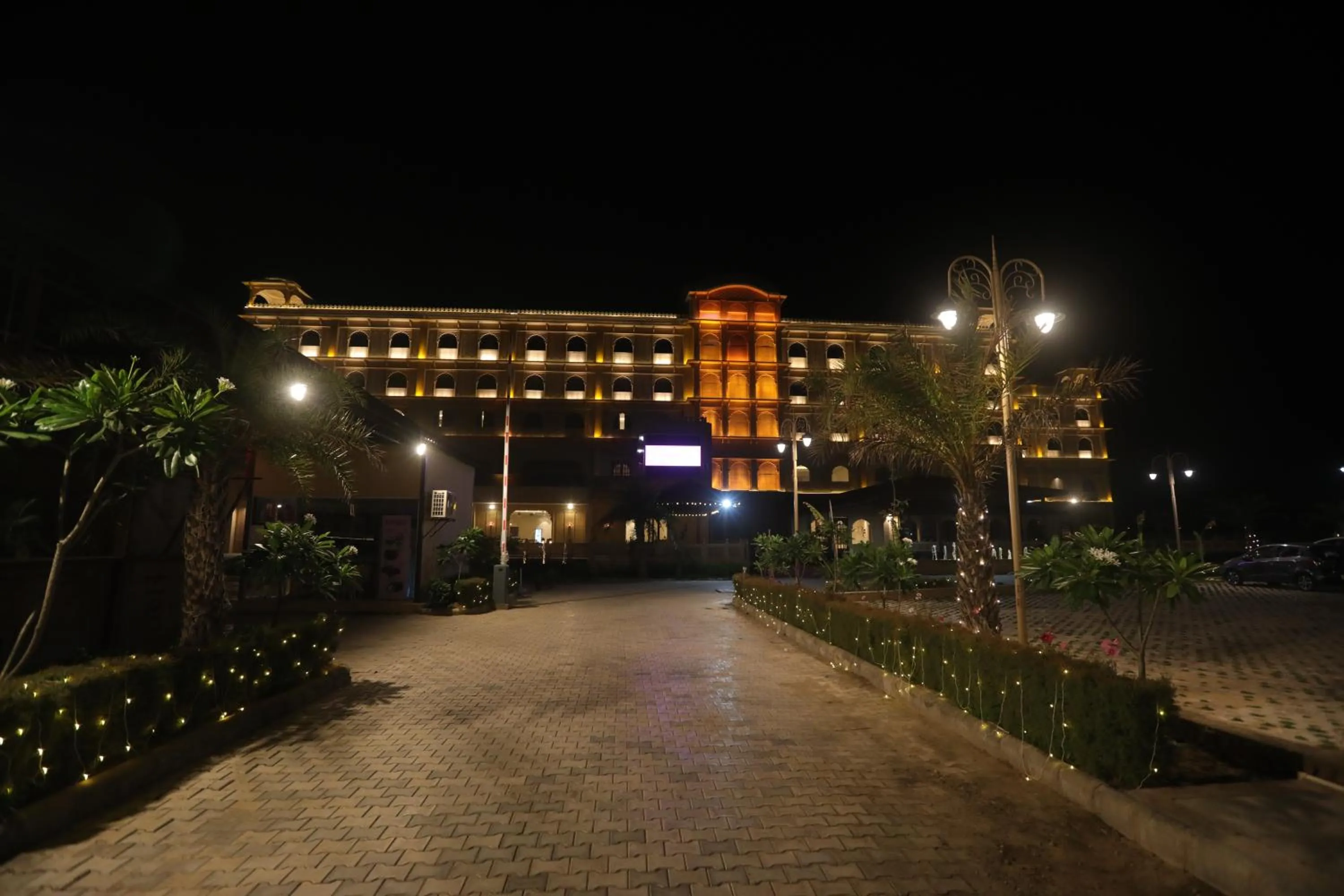 Facade/entrance in Regenta City Vilas Palace Ambala
