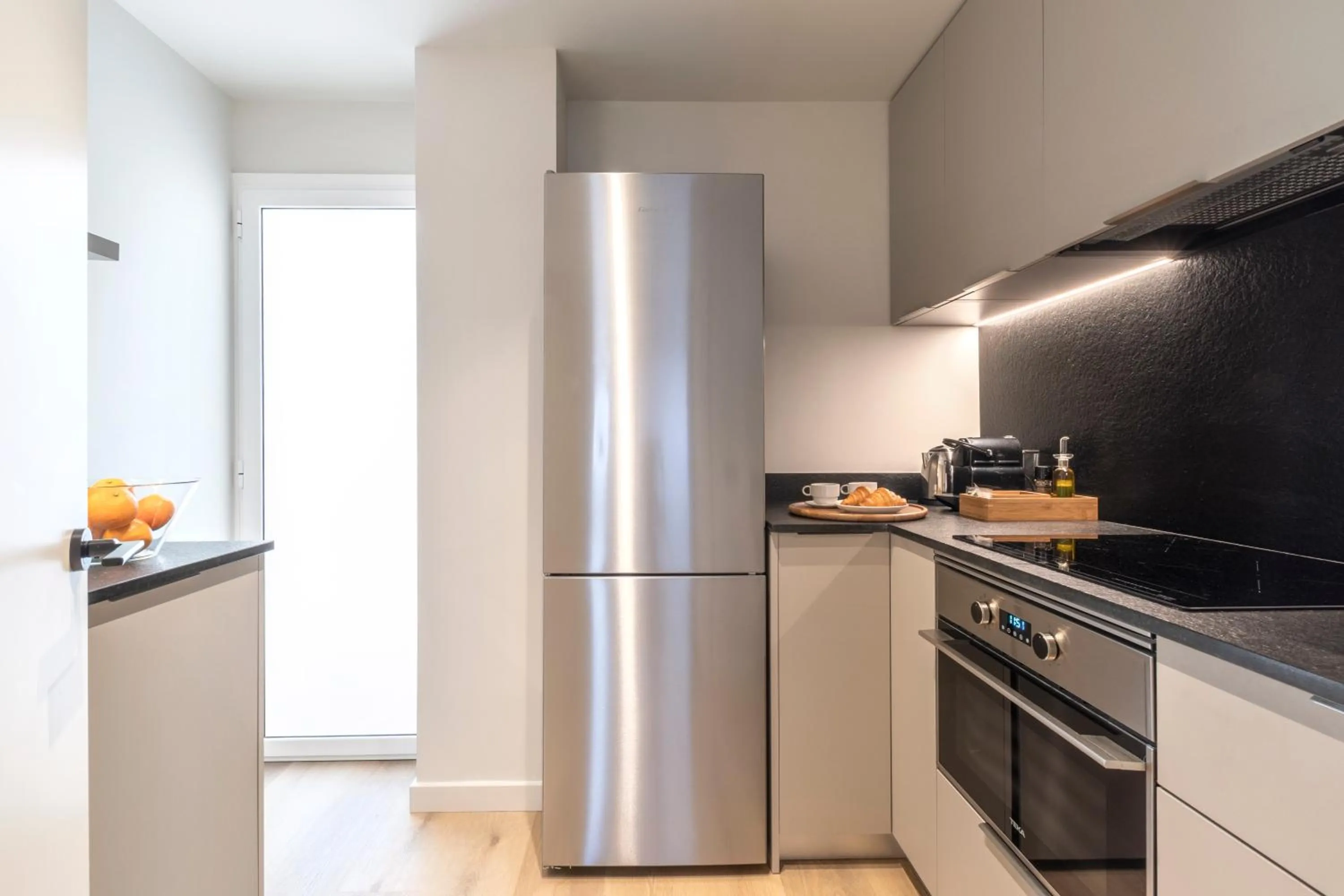 Kitchen or kitchenette in Arrivo Apartments