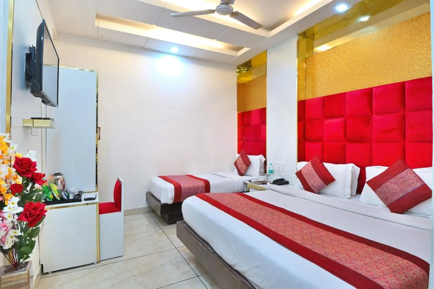 Bedroom, Bed in The Bella Vista -Traveler's choice awarded