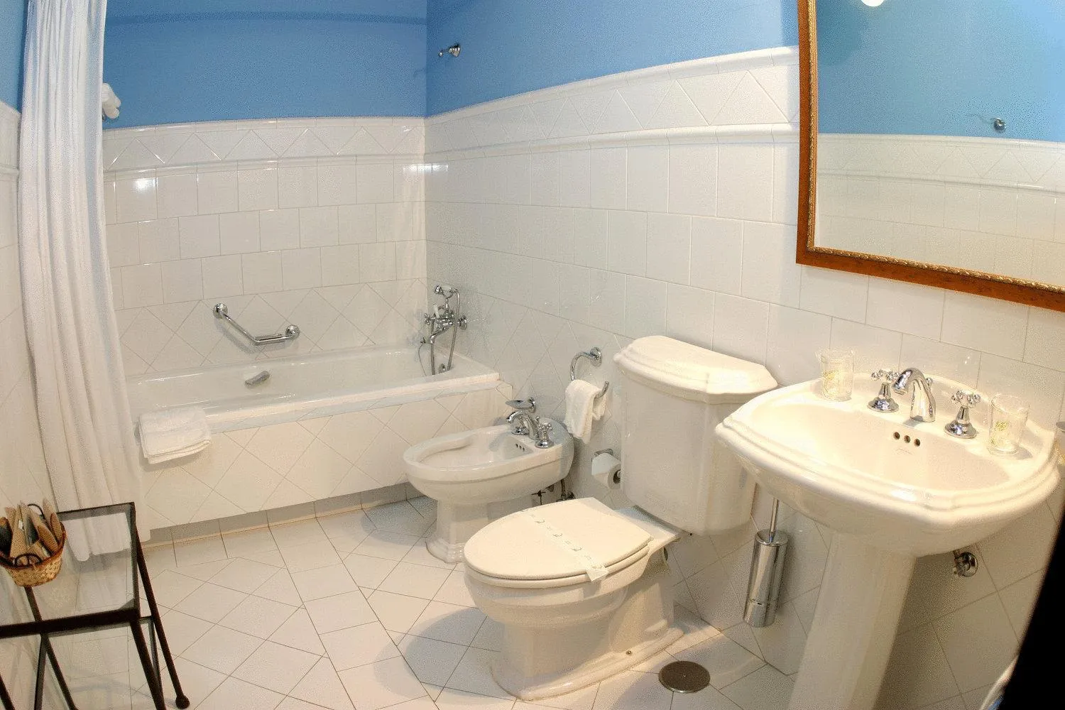 Bathroom in Hotel Monumento Pazo do Castro