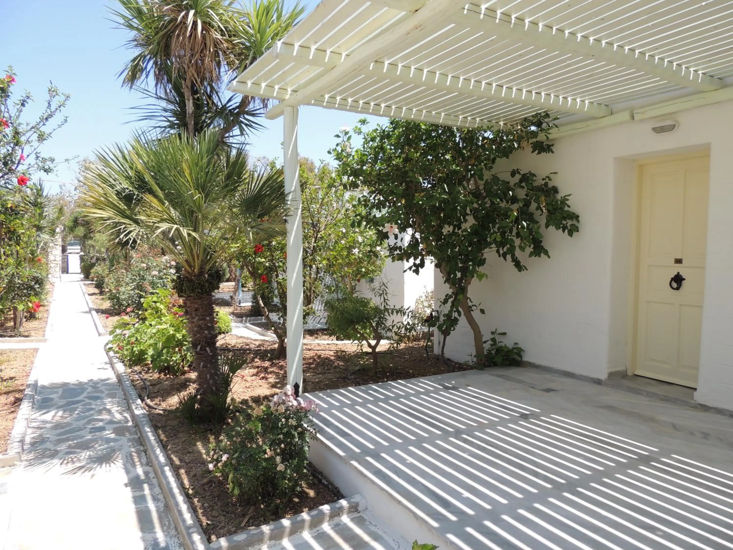 Facade/entrance in Surfing Beach Village Paros