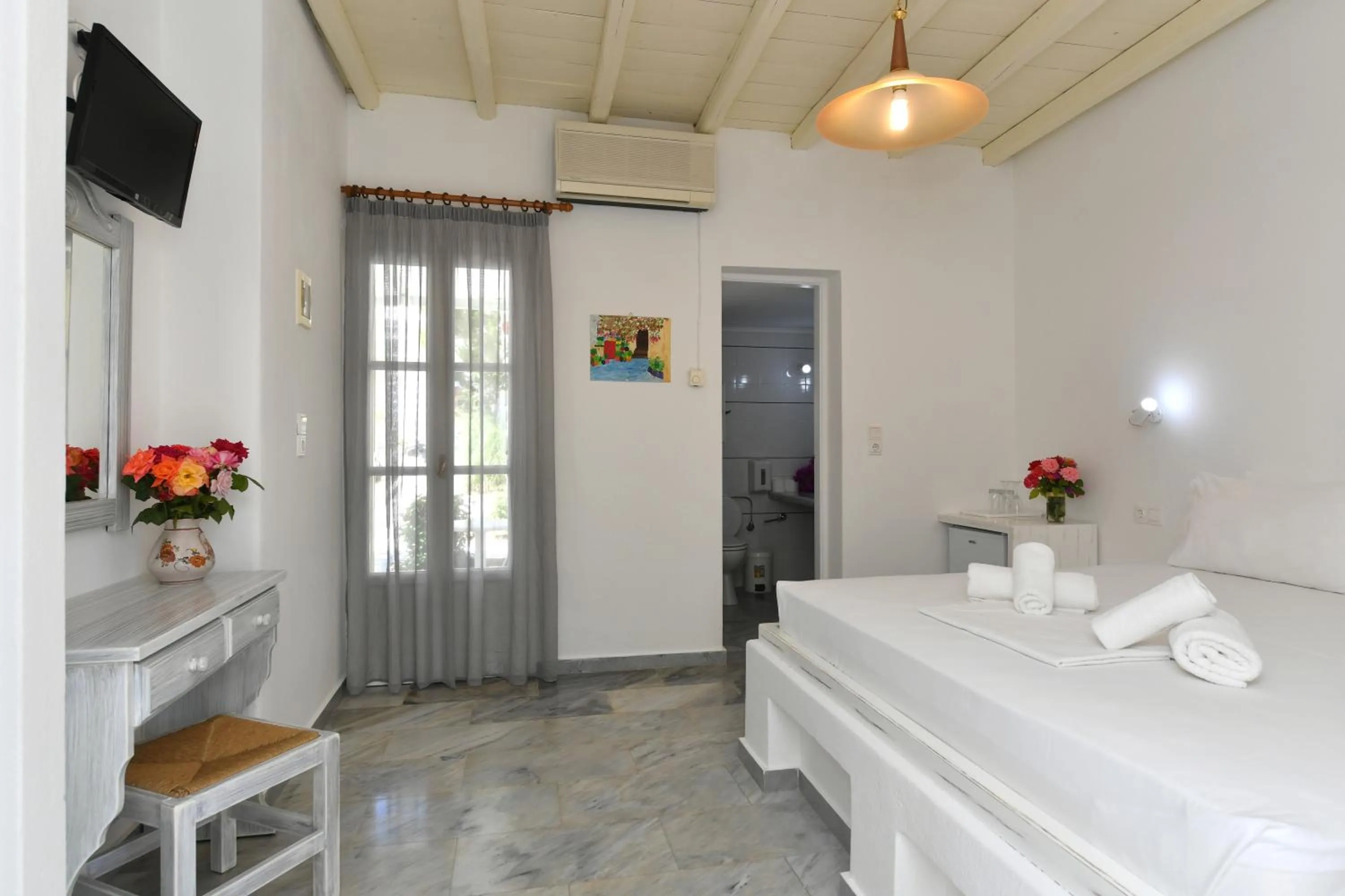 Bedroom, Bed in Surfing Beach Village Paros