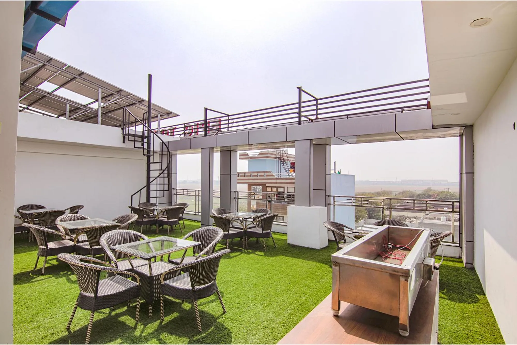 Garden in FabHotel Satyam International