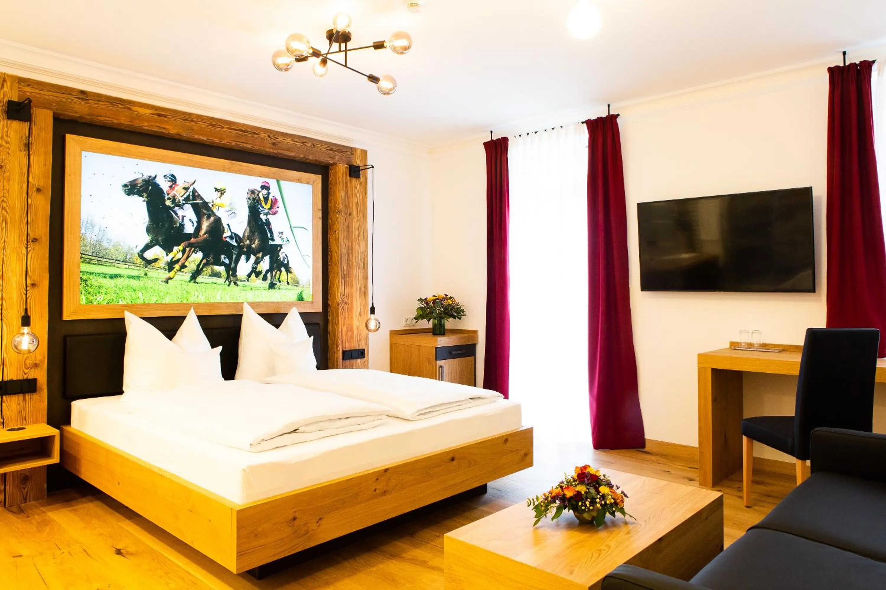 Photo of the whole room, Bed in Gasthof & Hotel Bichler