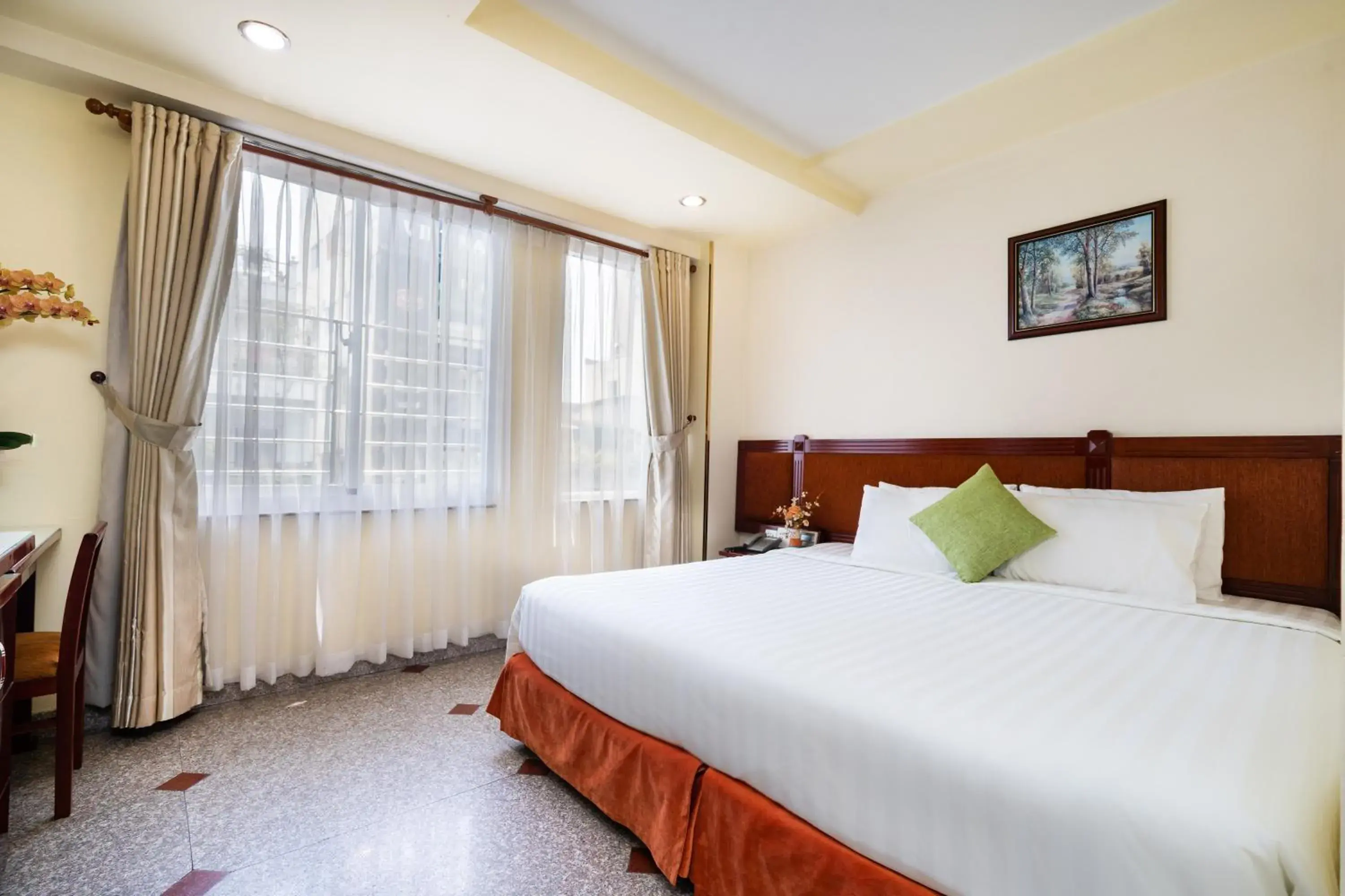 Bed in LUCASTA SAIGON Hotel Bed in LUCASTA SAIGON Hotel