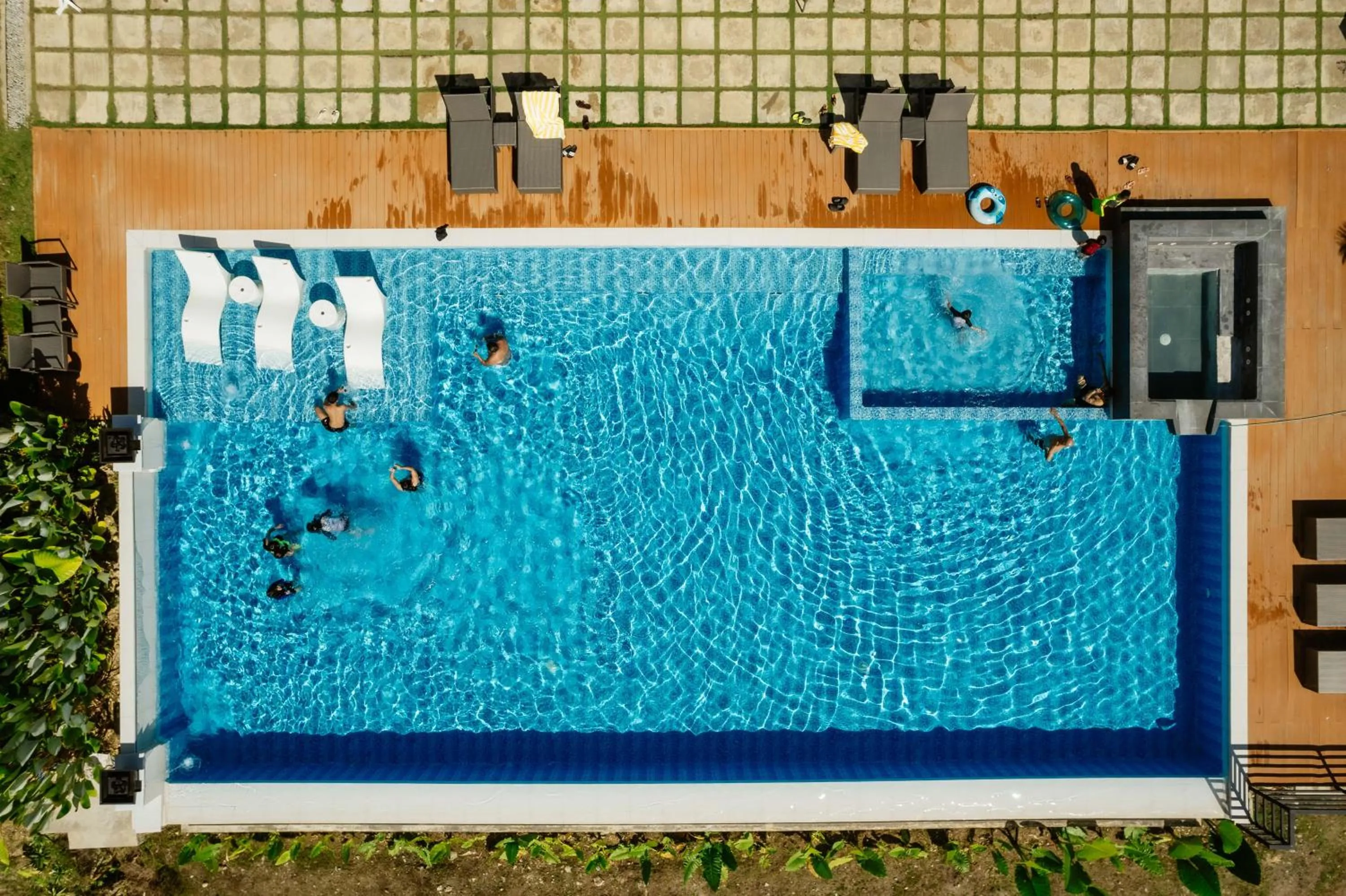 Swimming pool in La Joya Farm Resort & Spa