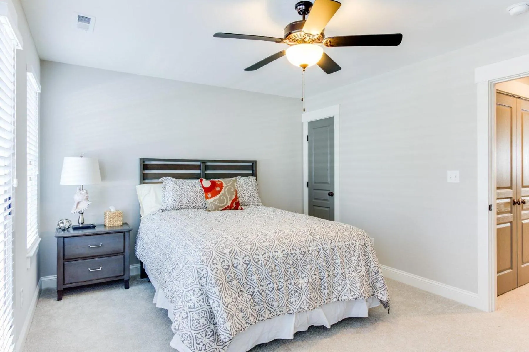 Bed in 404A The Hilltop House