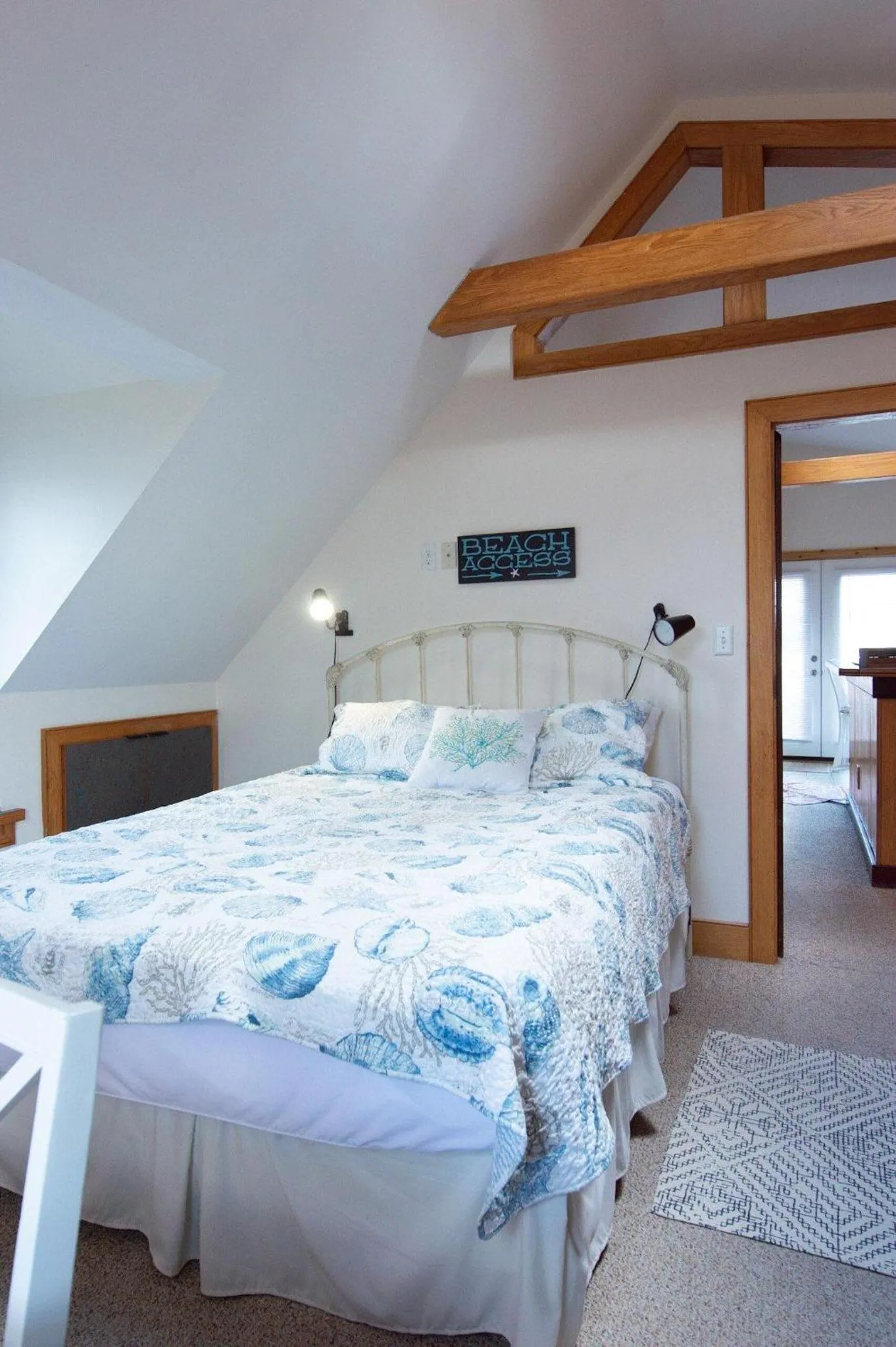 Bed in 508 B The Upper Bungalow