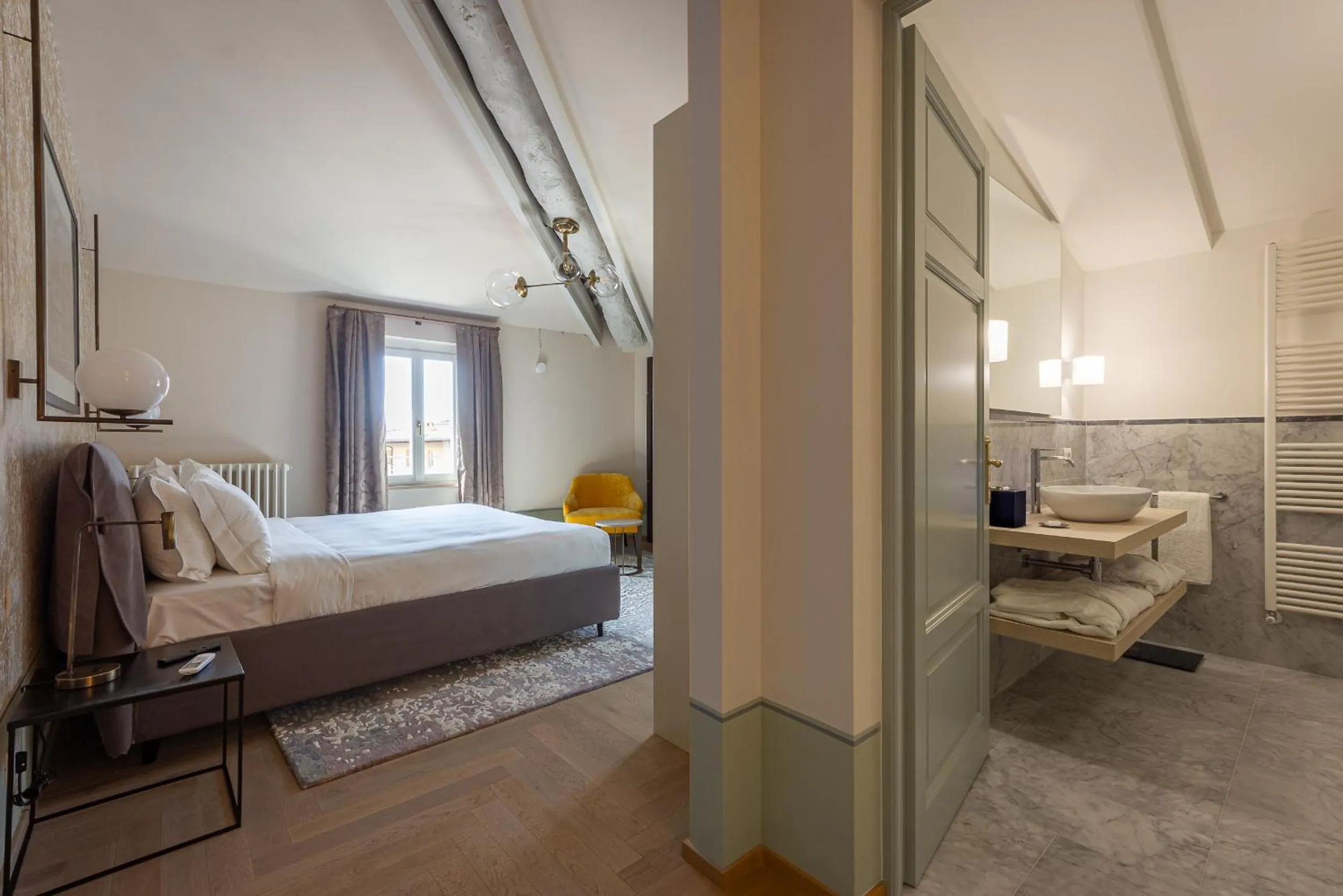 Bedroom, Bed in Grand Universe La Residenza