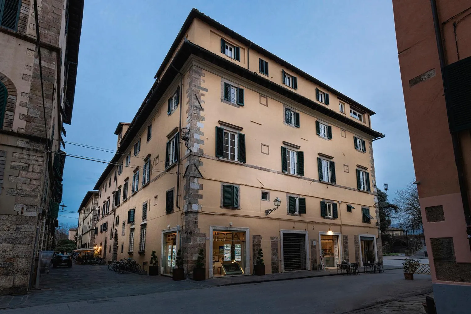 Property building in Grand Universe La Residenza