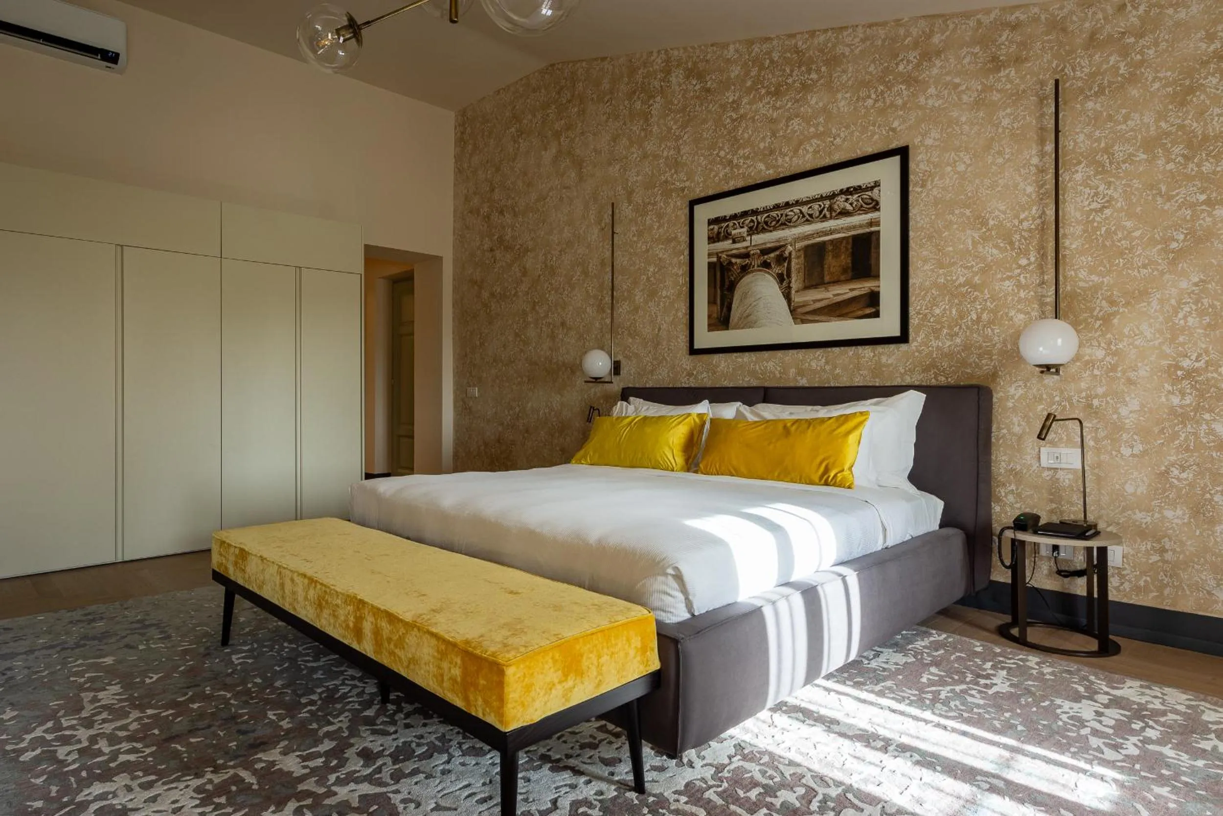 Bedroom, Bed in Grand Universe La Residenza