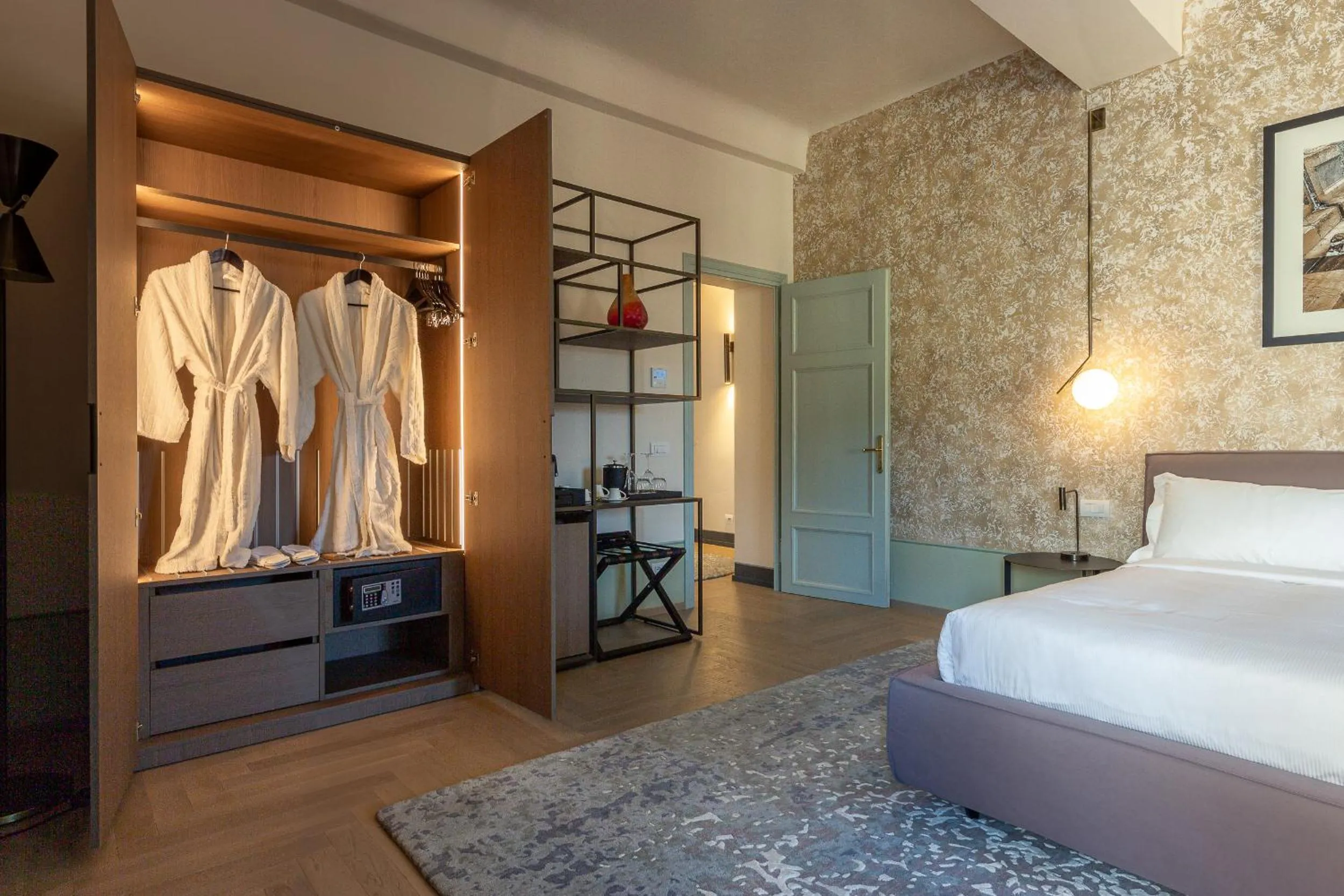 Bedroom, Bed in Grand Universe La Residenza