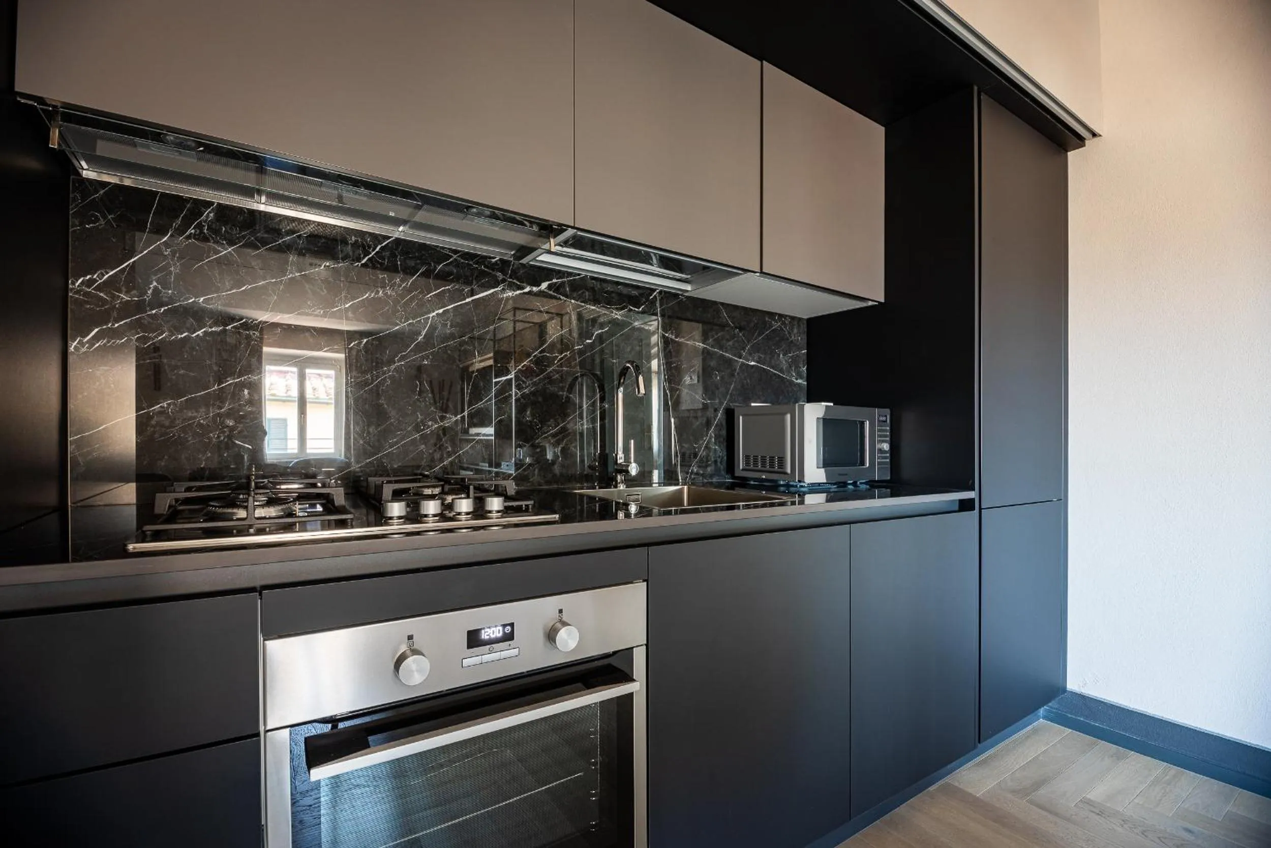 kitchen in Grand Universe La Residenza