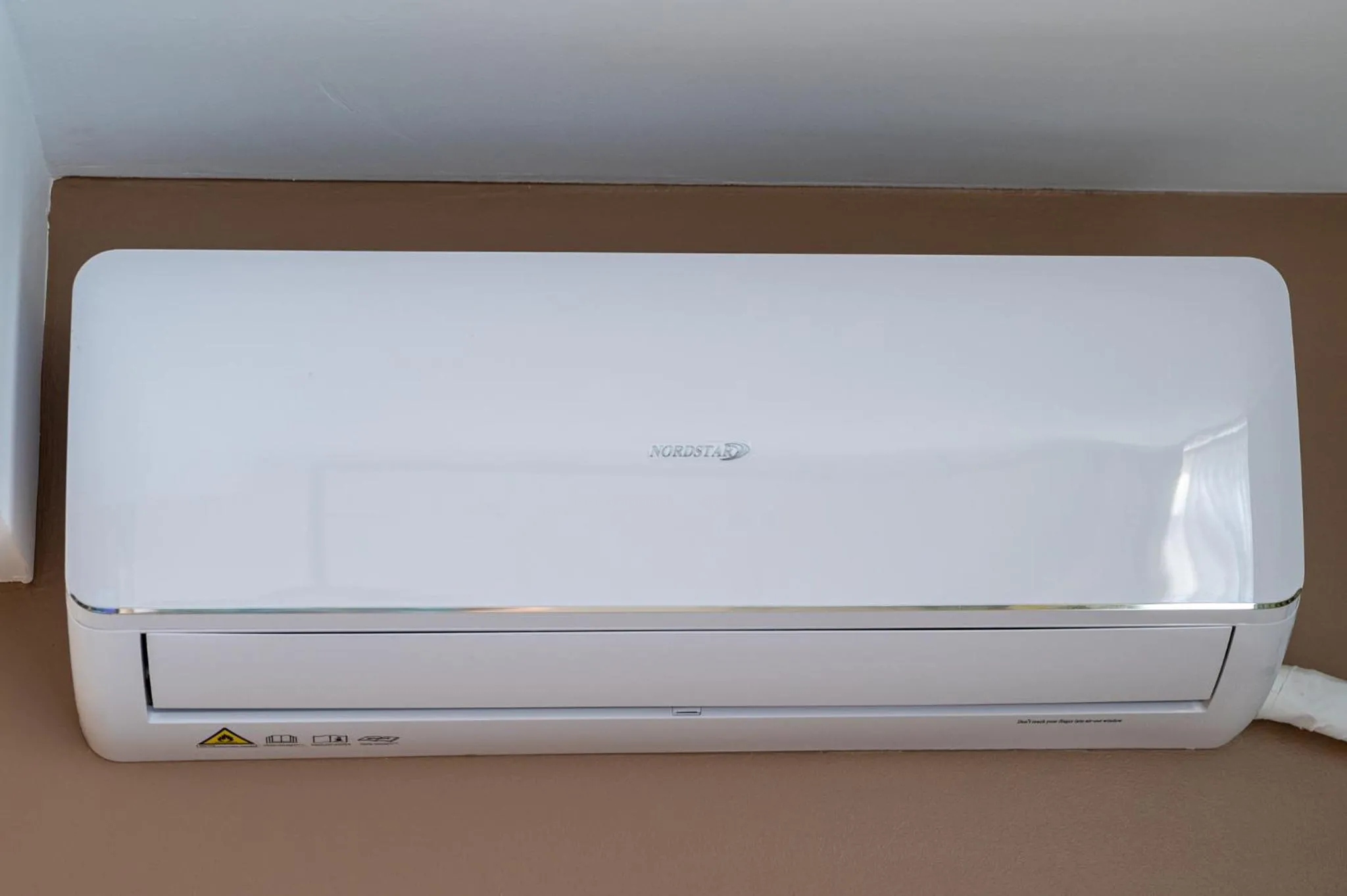air conditioner in Apartamente Miramare by Alz