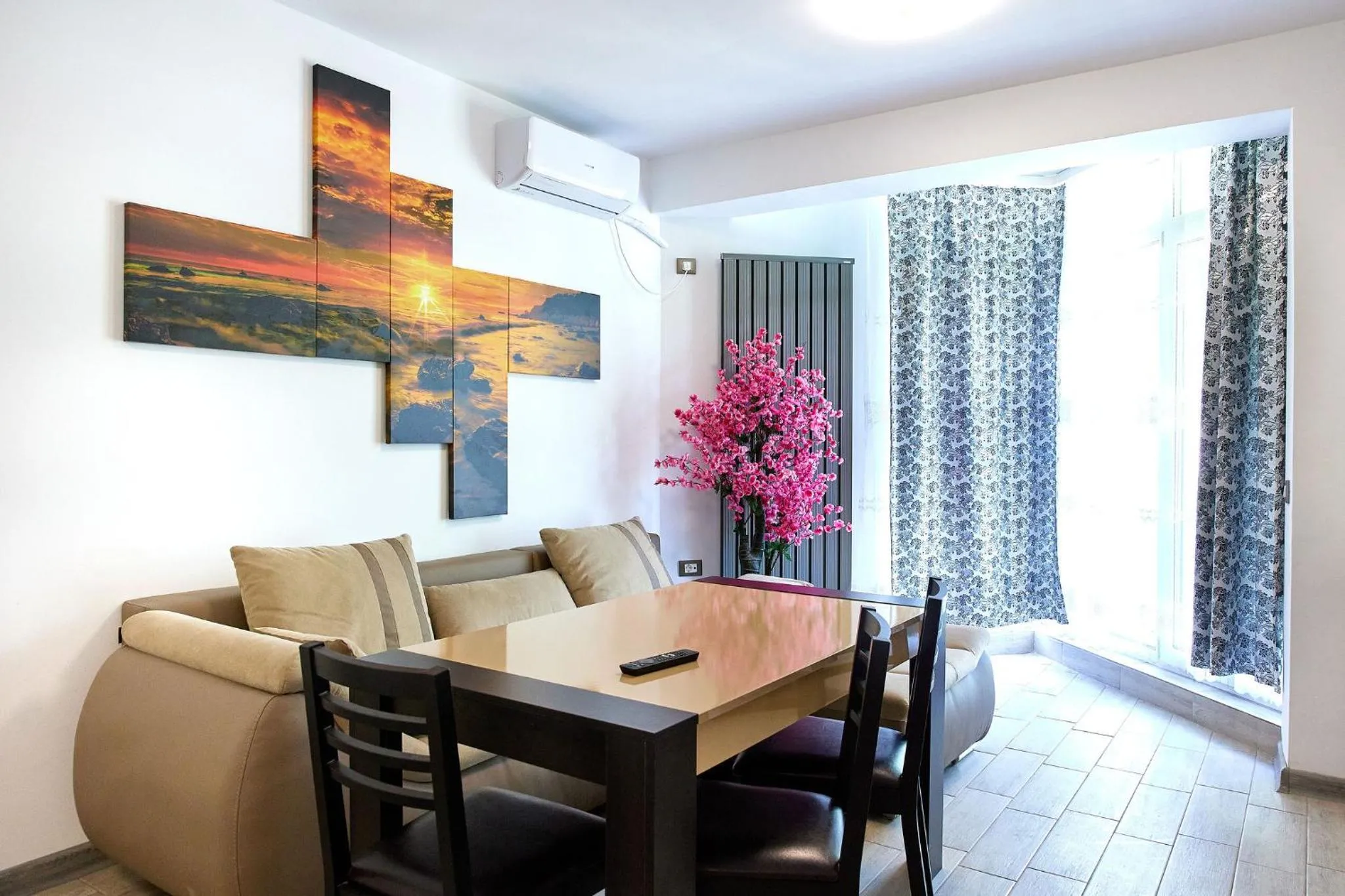 Living room in Apartamente Miramare by Alz