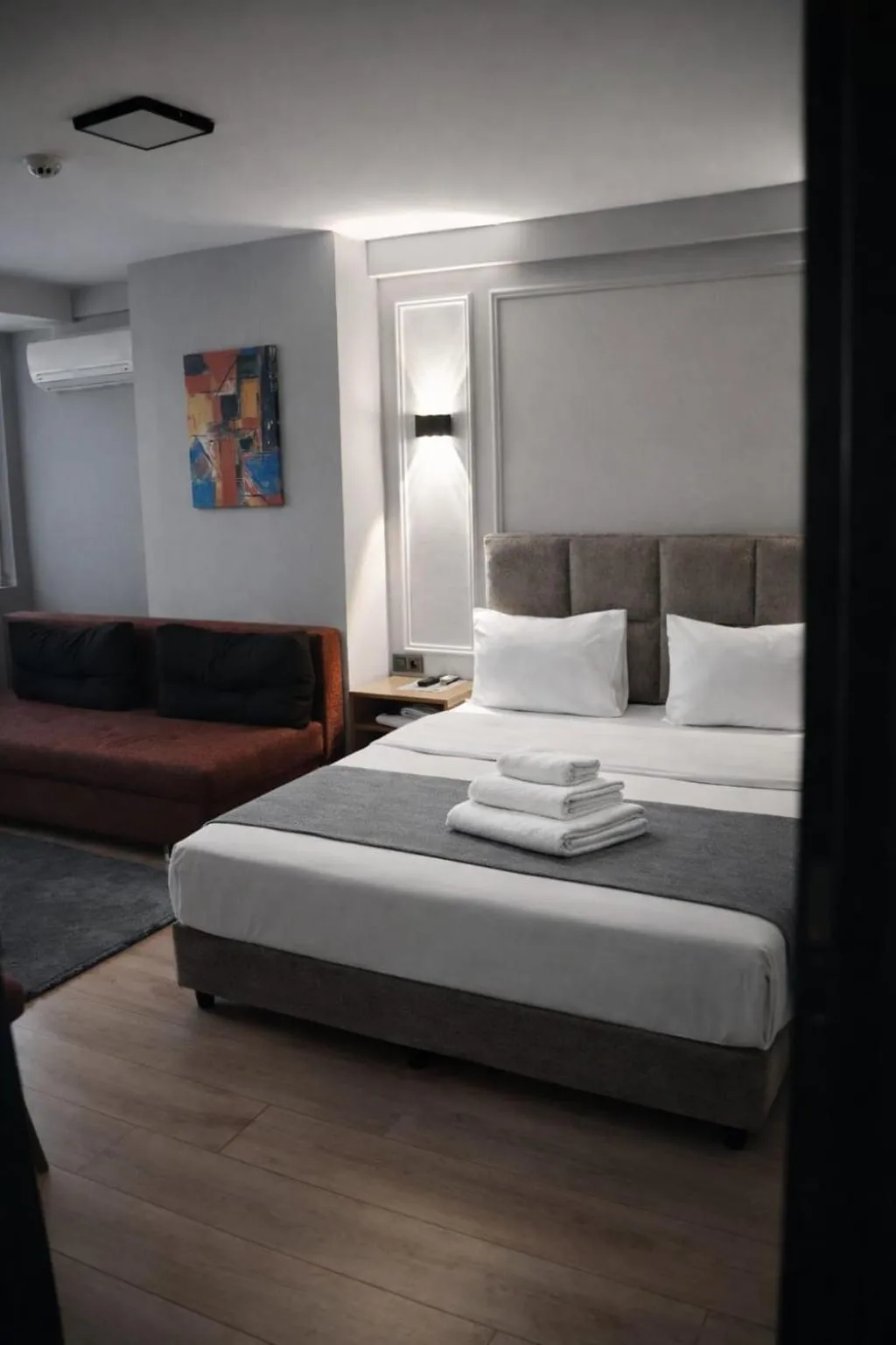 Living room, Bed in Olen Uskudar Hotel