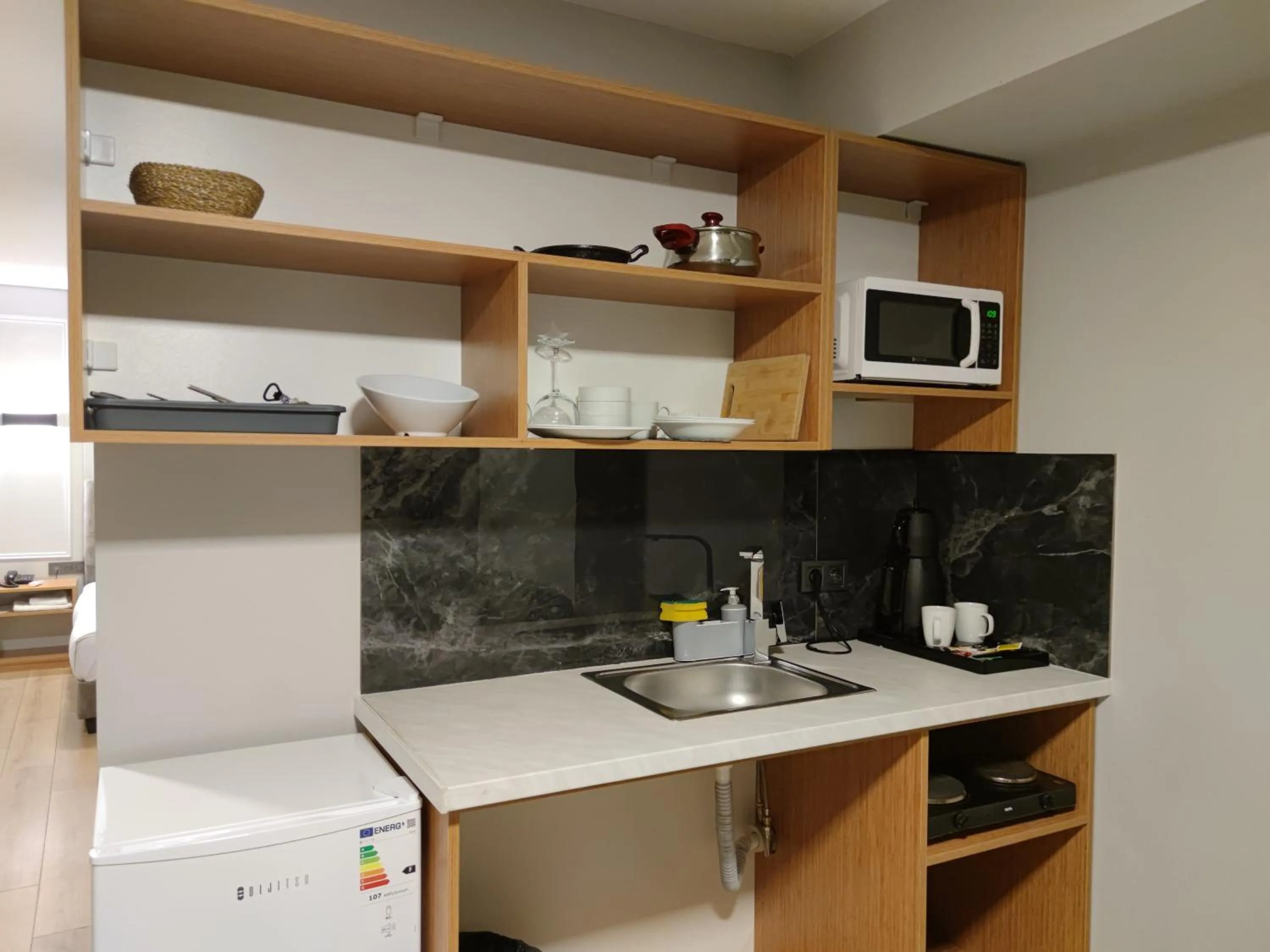 Kitchen or kitchenette in Olen Uskudar Hotel