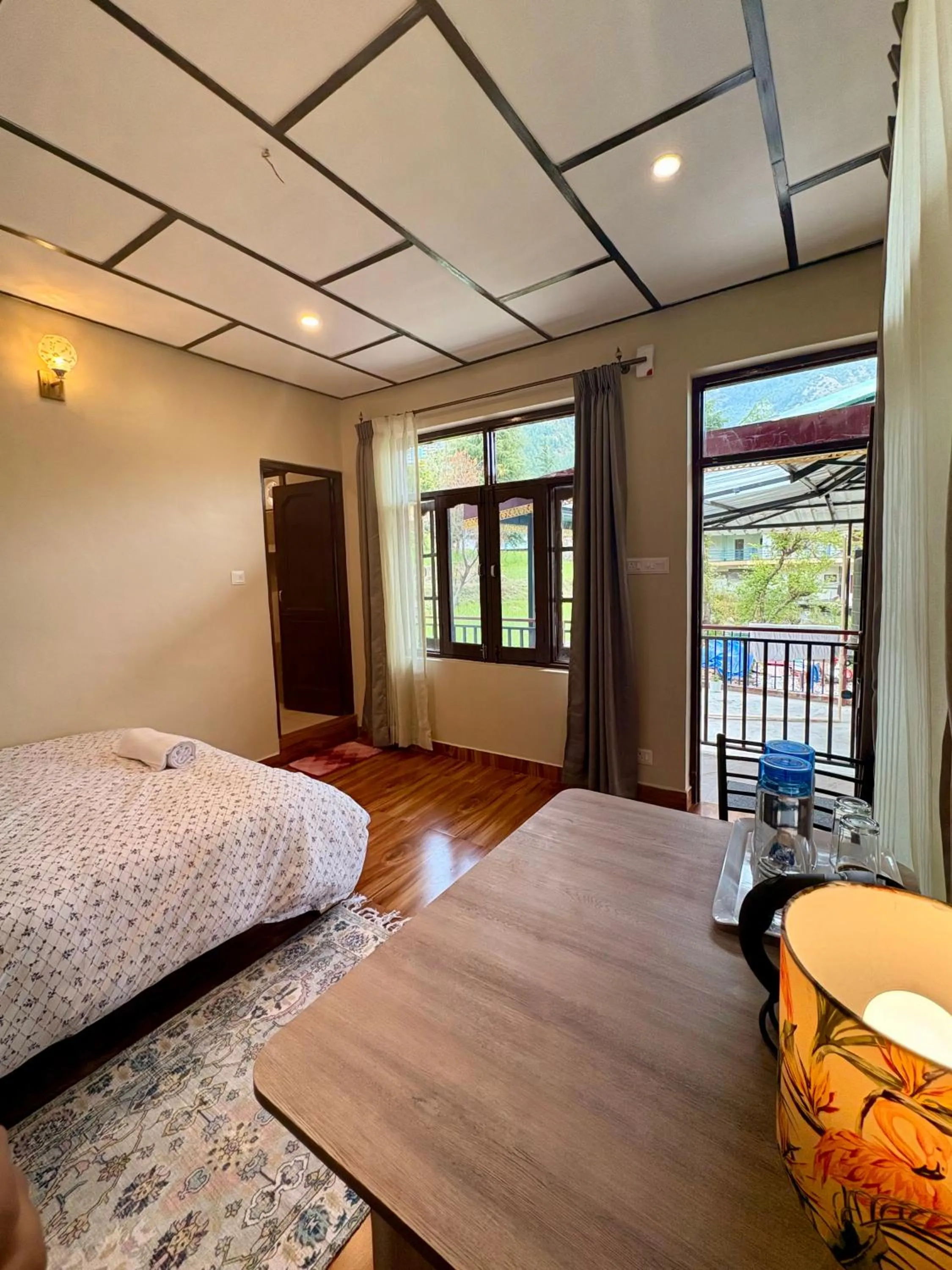 Bed in Eevolve Dharamkot - An Eco Hostel