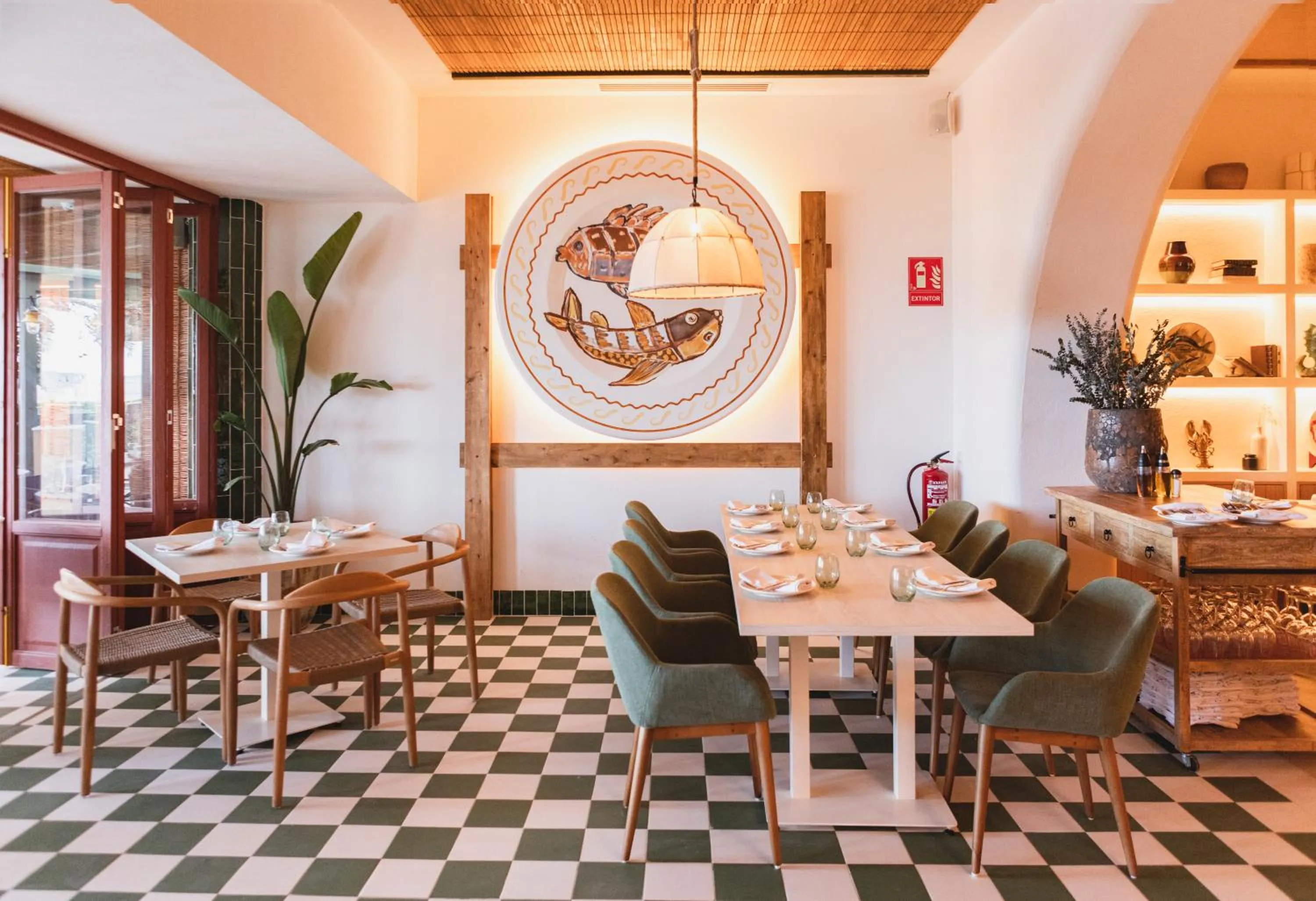 Restaurant/places to eat in Casa Bassa Hotel