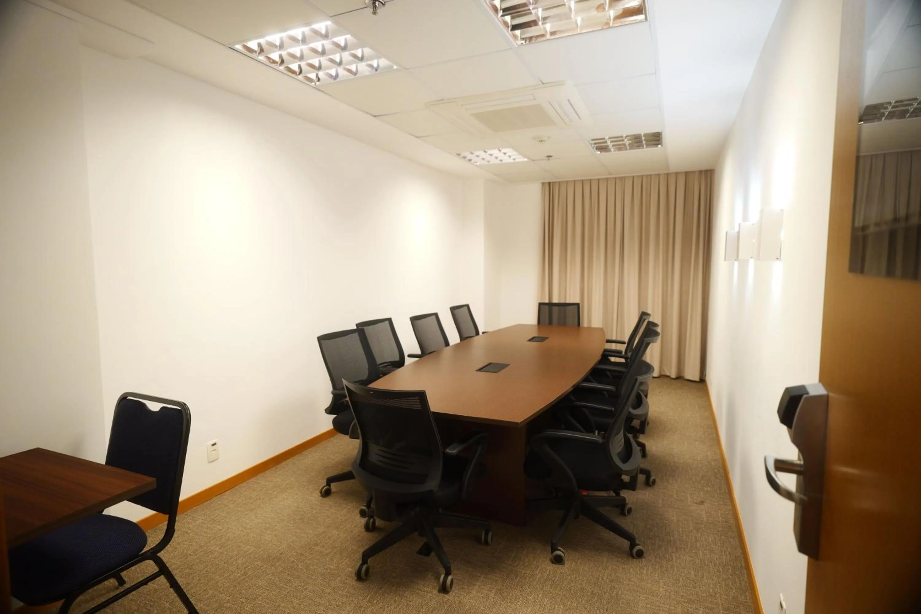 Meeting/conference room in Samba Linhares