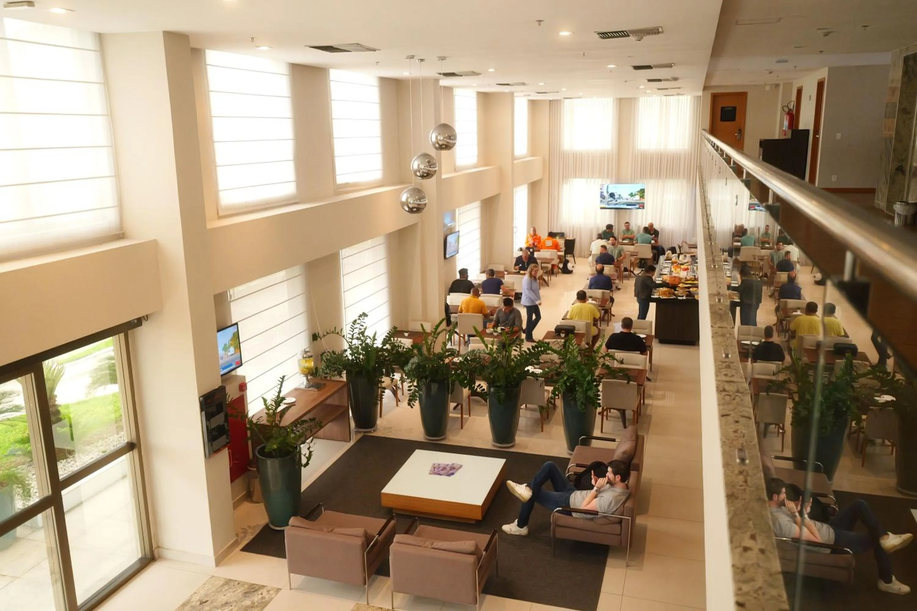 Breakfast in Samba Linhares