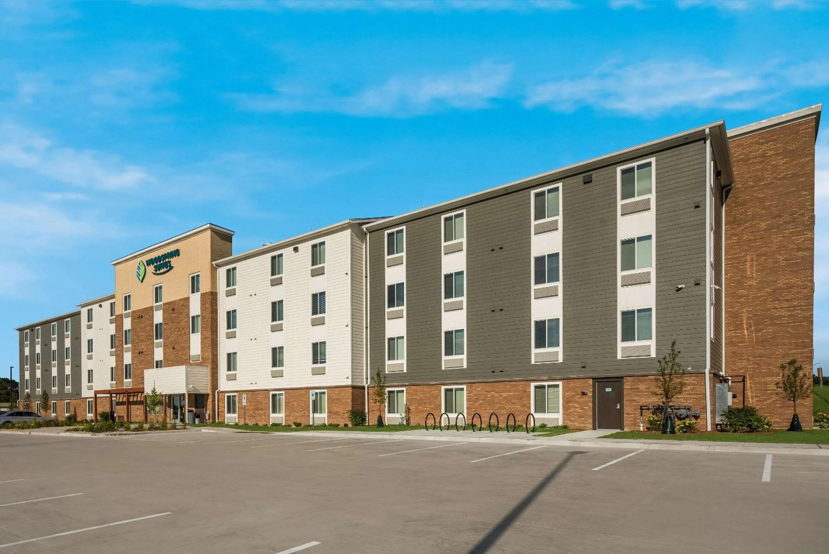 WoodSpring Suites Milwaukee - Menomonee Falls