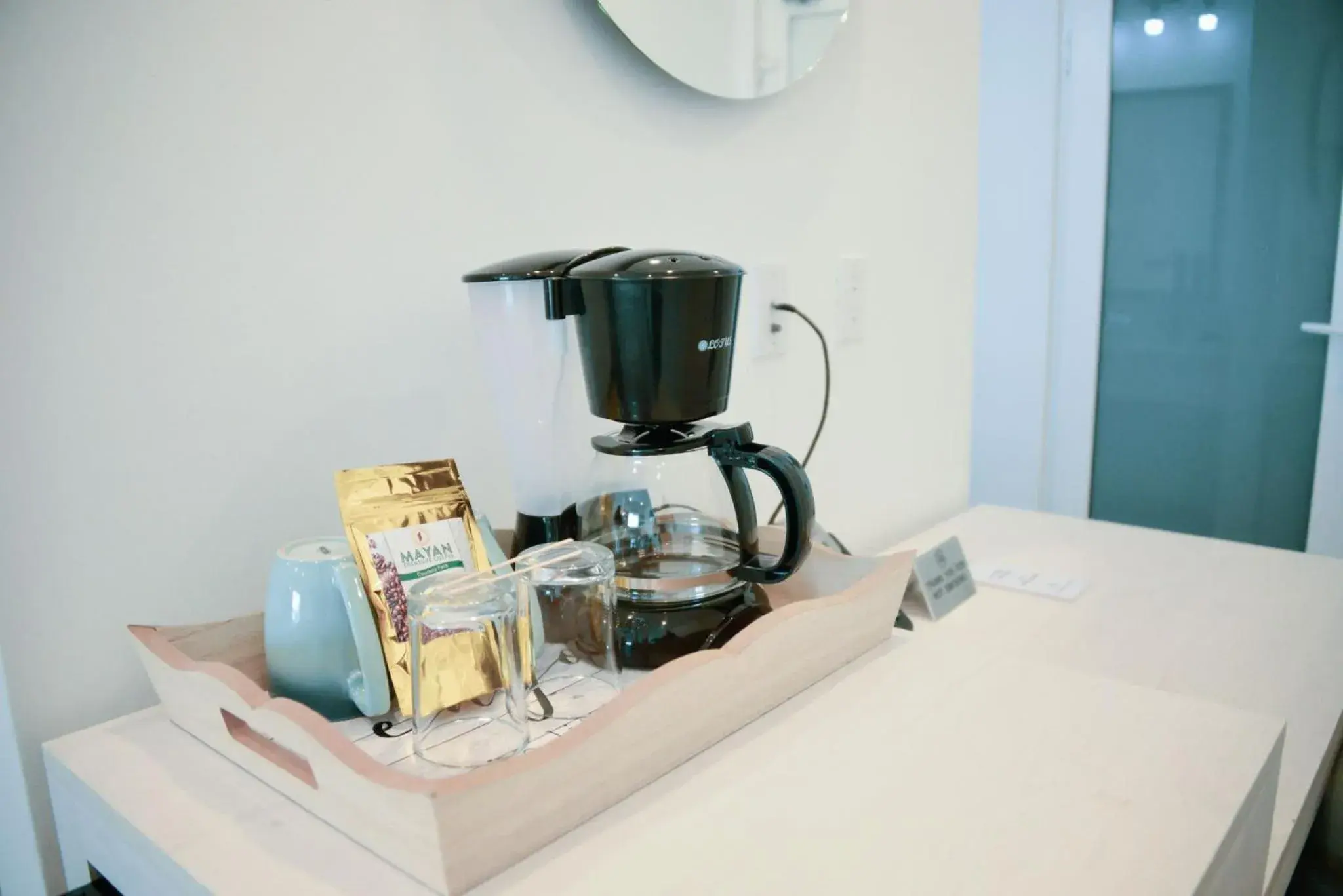 Coffee/tea facilities in The Watermark Hotel Coffee/tea facilities in The Watermark Hotel