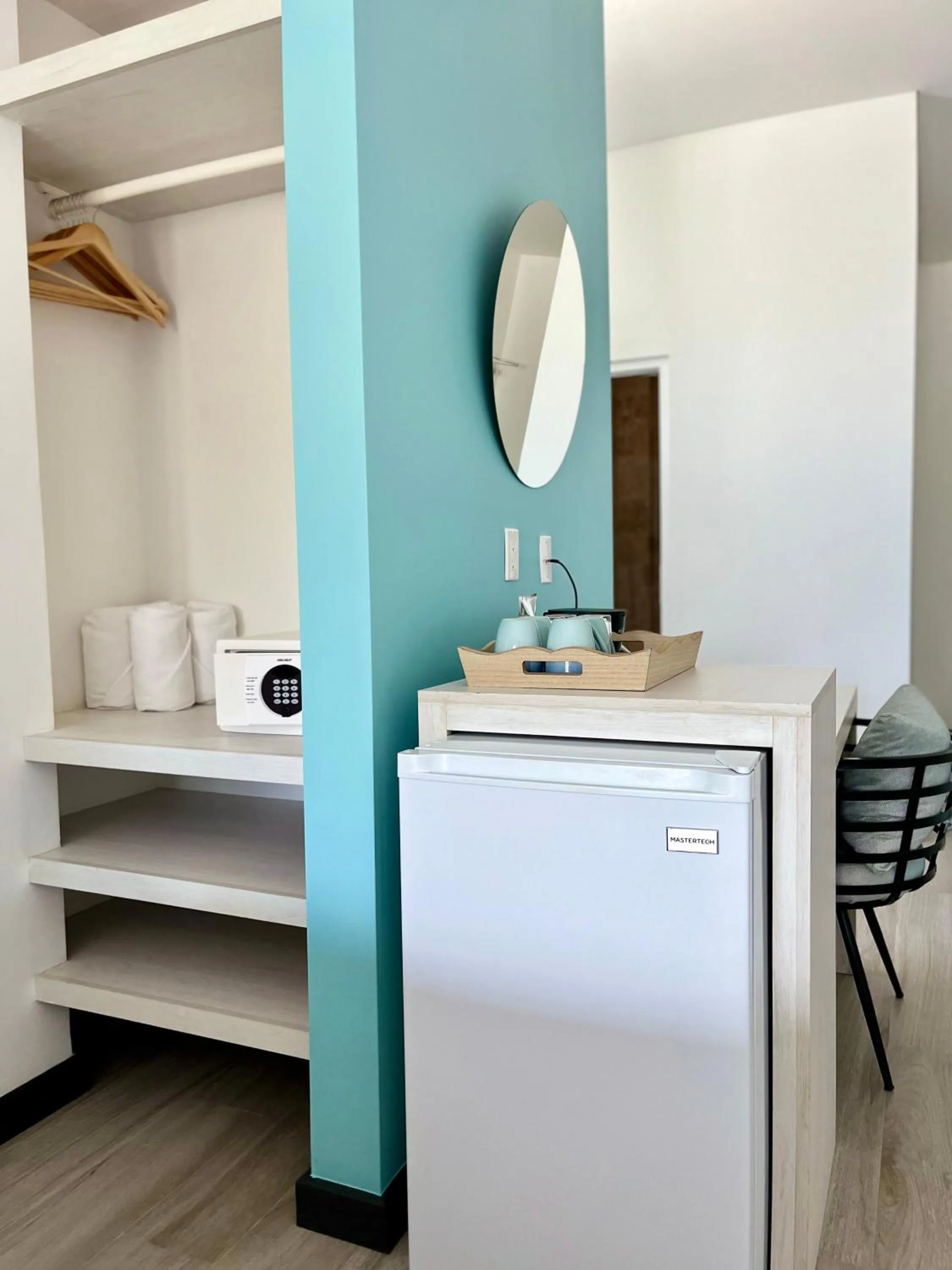 safe in The Watermark Hotel