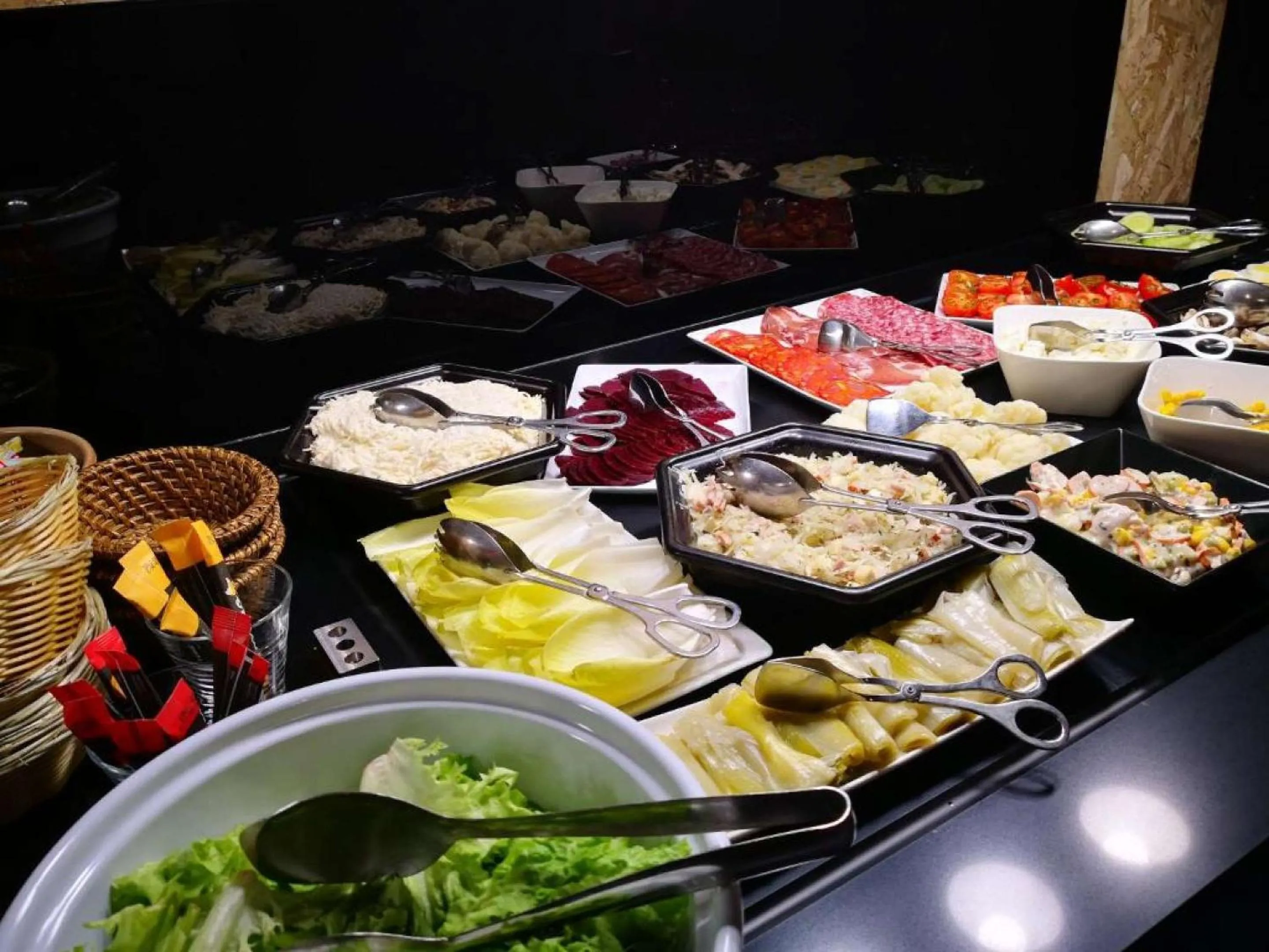 Property building in Brit Hotel Montpellier Euromédecine