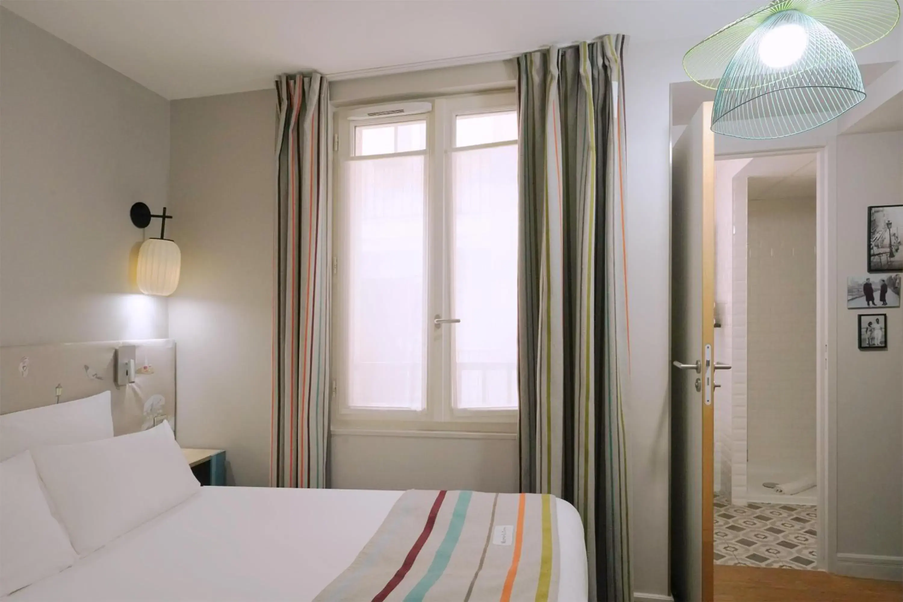 Bedroom, Bed in Hotel Litteraire Marcel Ayme, BW Premier Collection Bedroom, Bed in Hotel Litteraire Marcel Ayme, BW Premier Collection