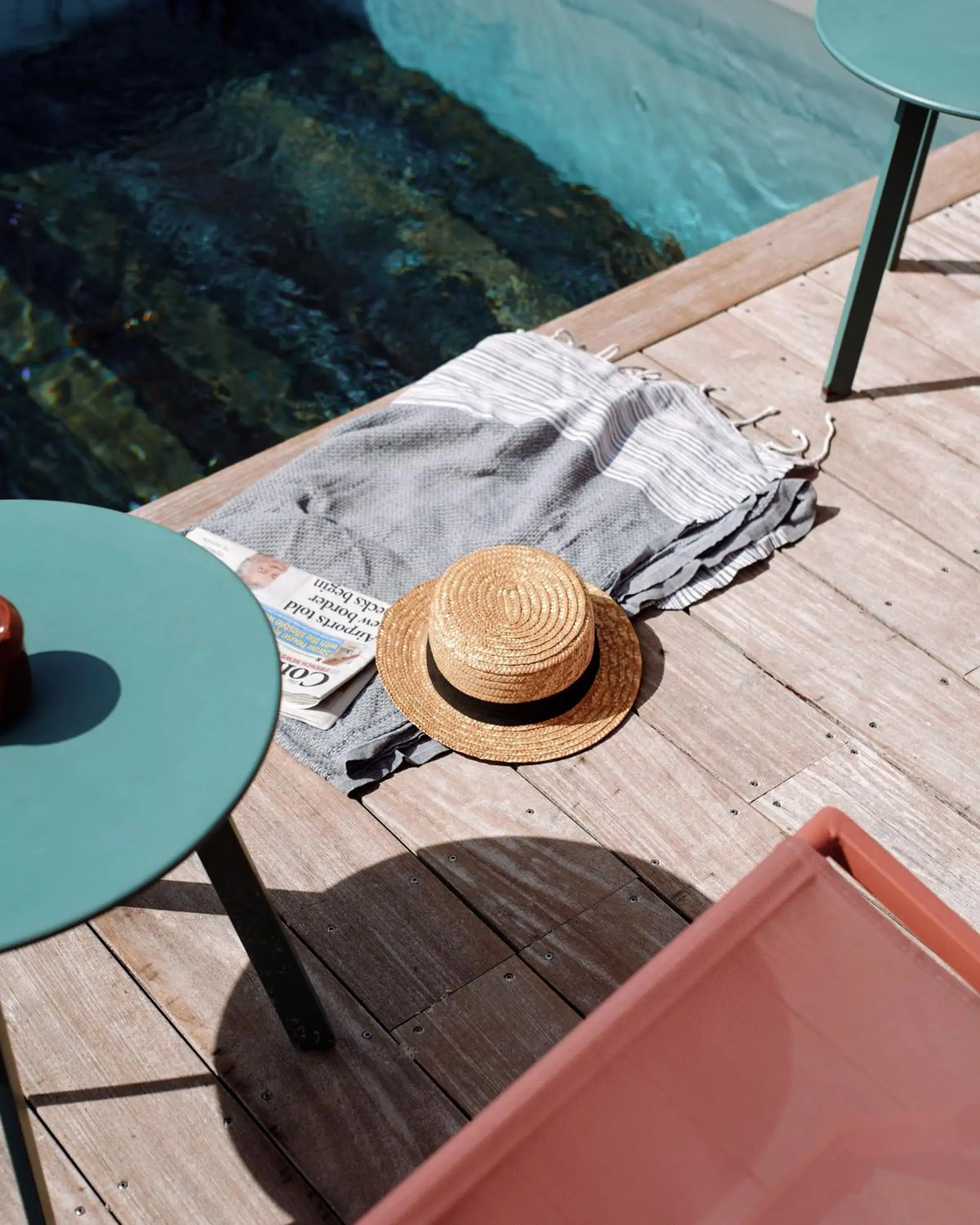 Swimming pool in Grand Hôtel Dauphiné Toulon, Boutique Hôtel & Suites Swimming pool in Grand Hôtel Dauphiné Toulon, Boutique Hôtel & Suites