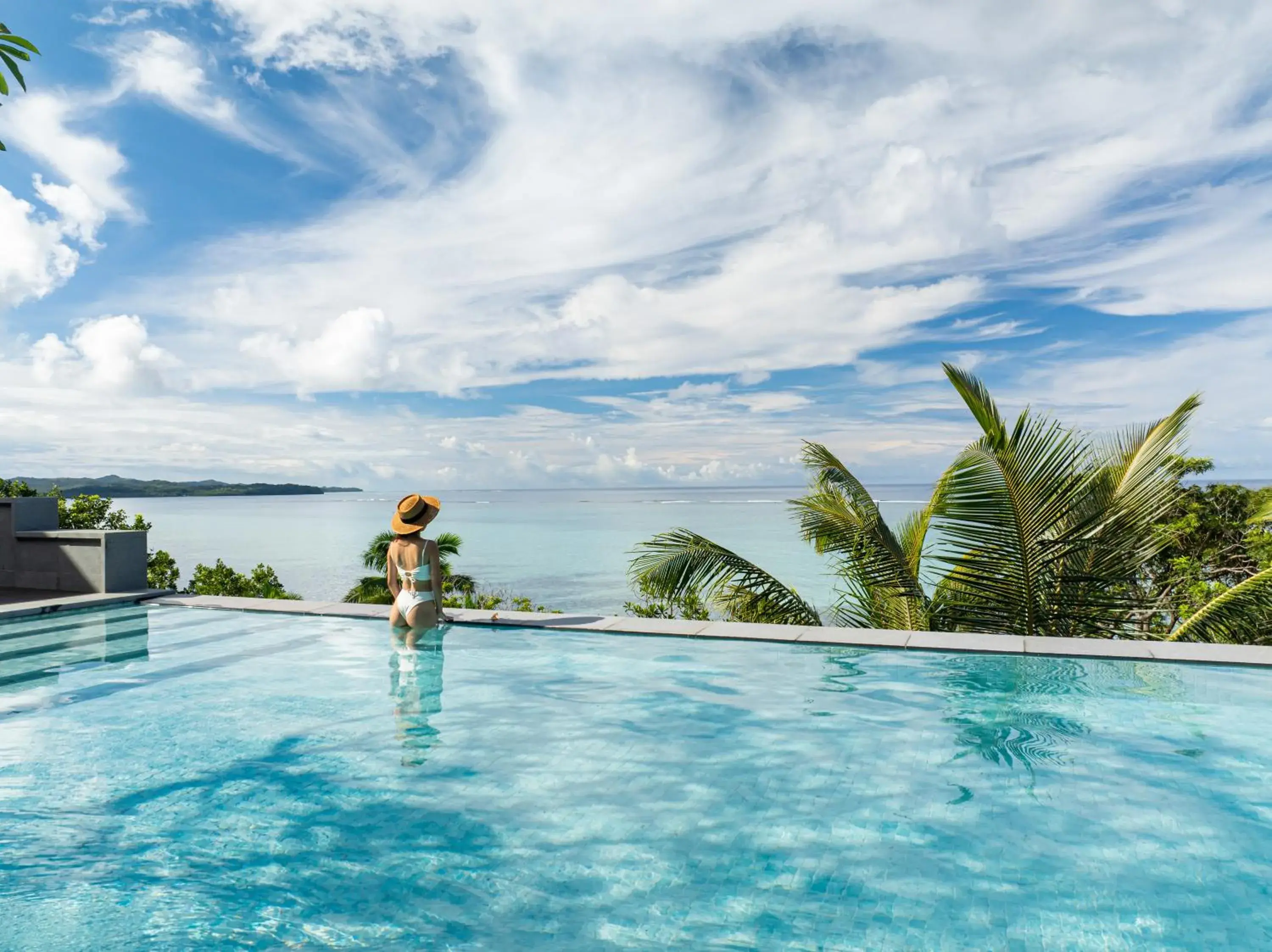 Swimming pool in Palau Sunrise Seaview Landison Retreat Swimming pool in Palau Sunrise Seaview Landison Retreat