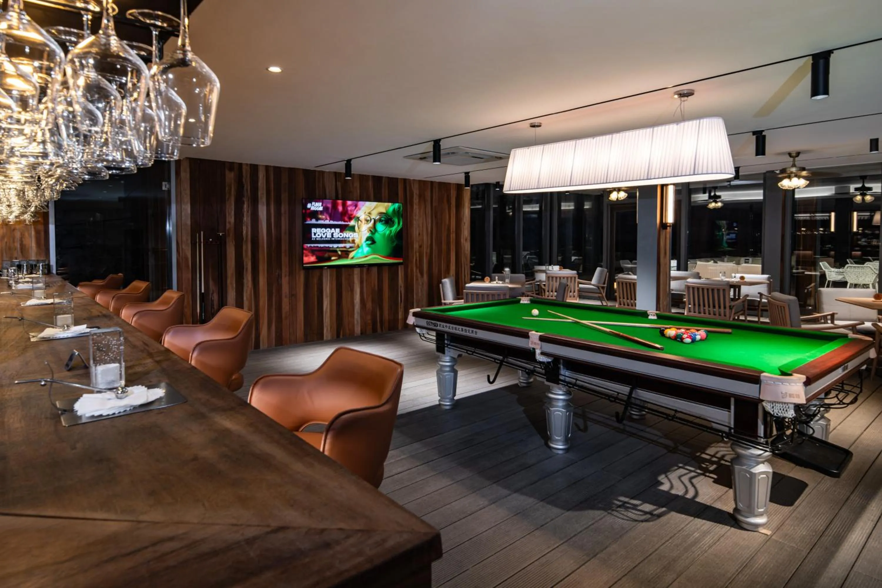 Restaurant/places to eat in Palau Sunrise Seaview Landison Retreat