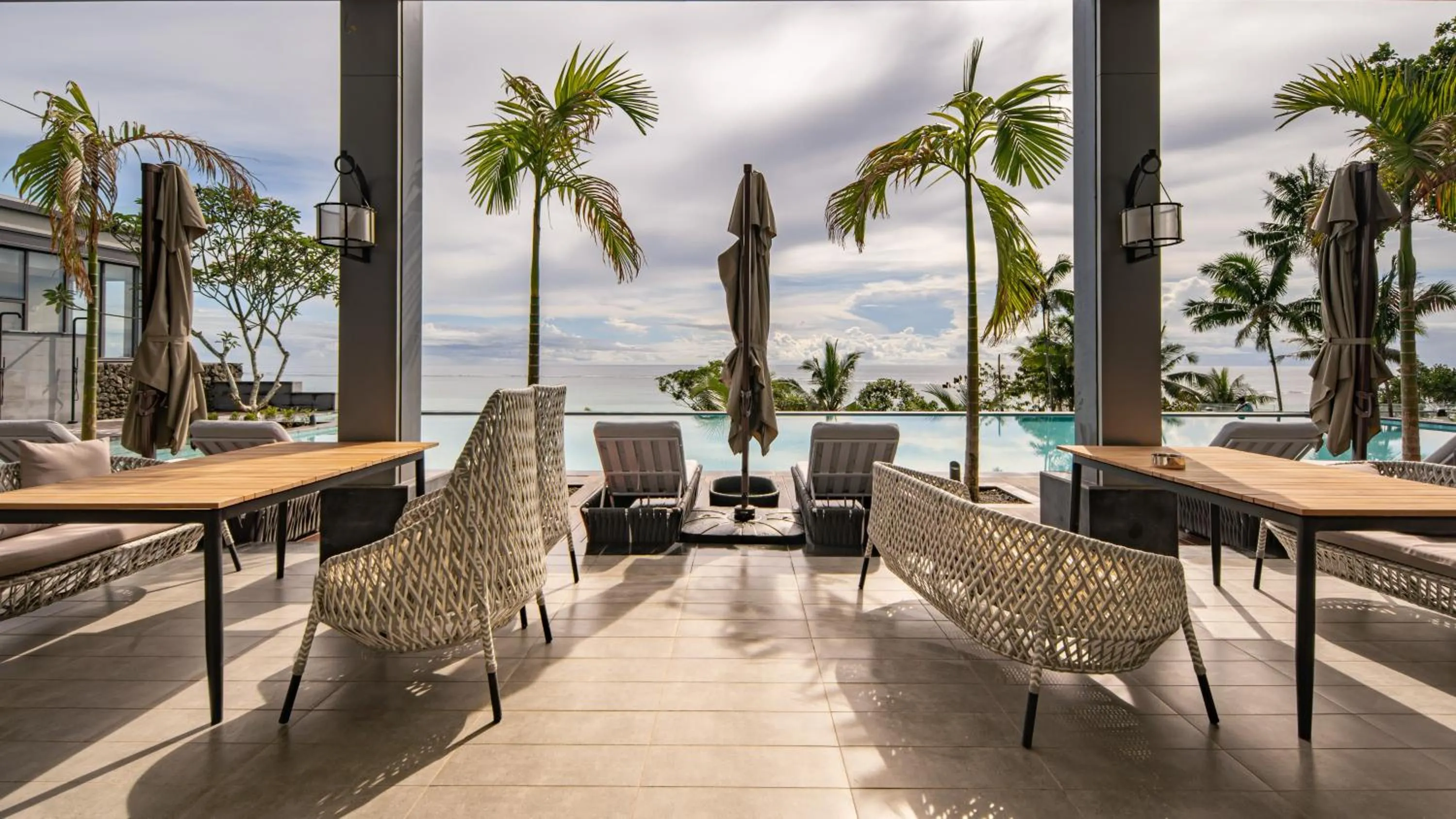 Restaurant/places to eat in Palau Sunrise Seaview Landison Retreat