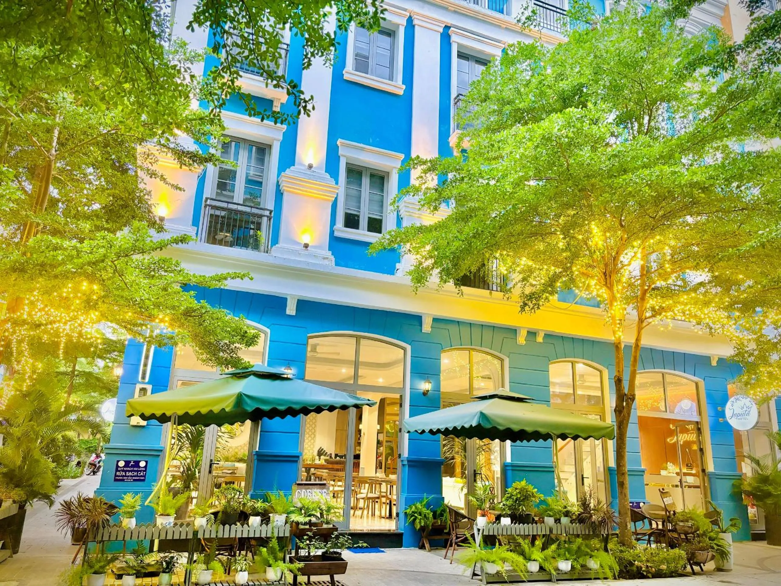 Property building in Laputa Hotel Phú Quốc